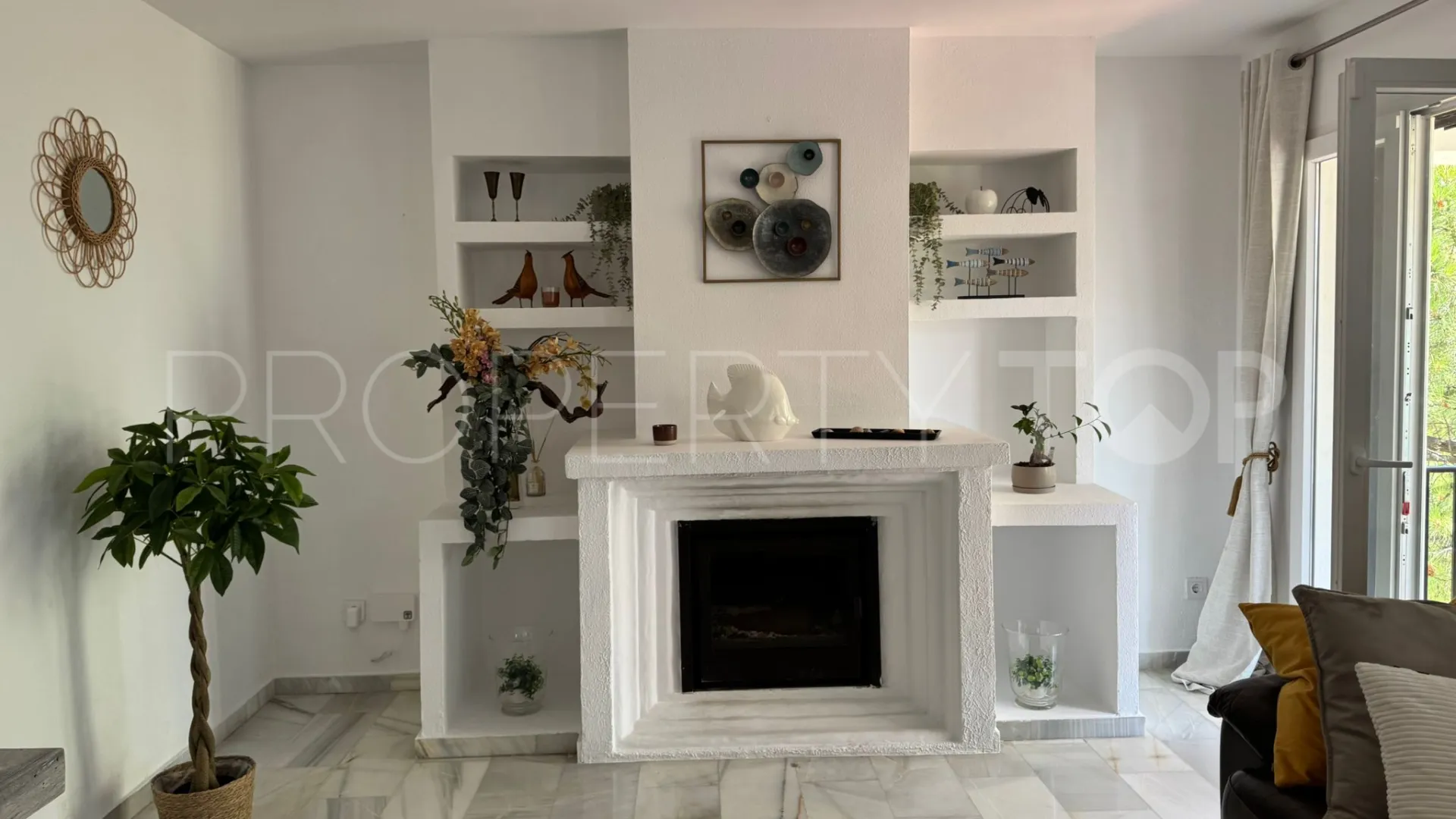 3 bedrooms villa for sale in Altos de Estepona