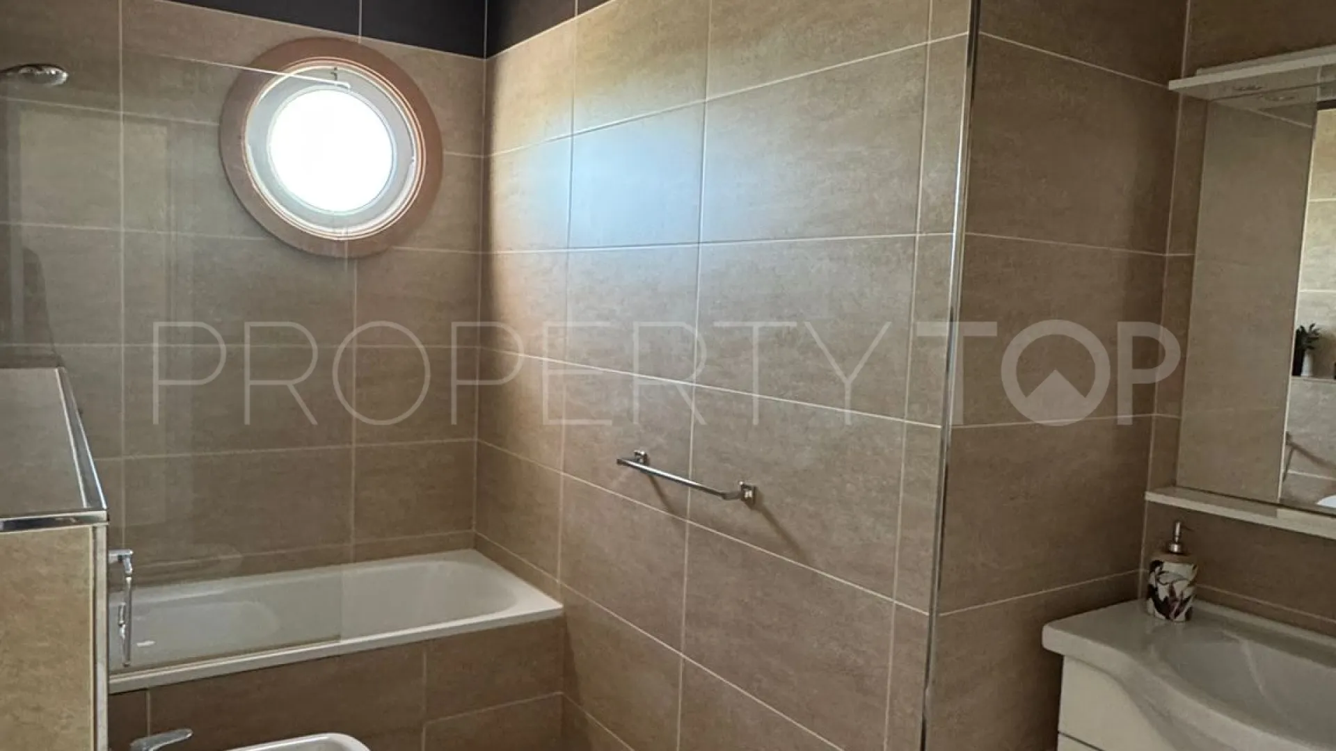 3 bedrooms villa for sale in Altos de Estepona