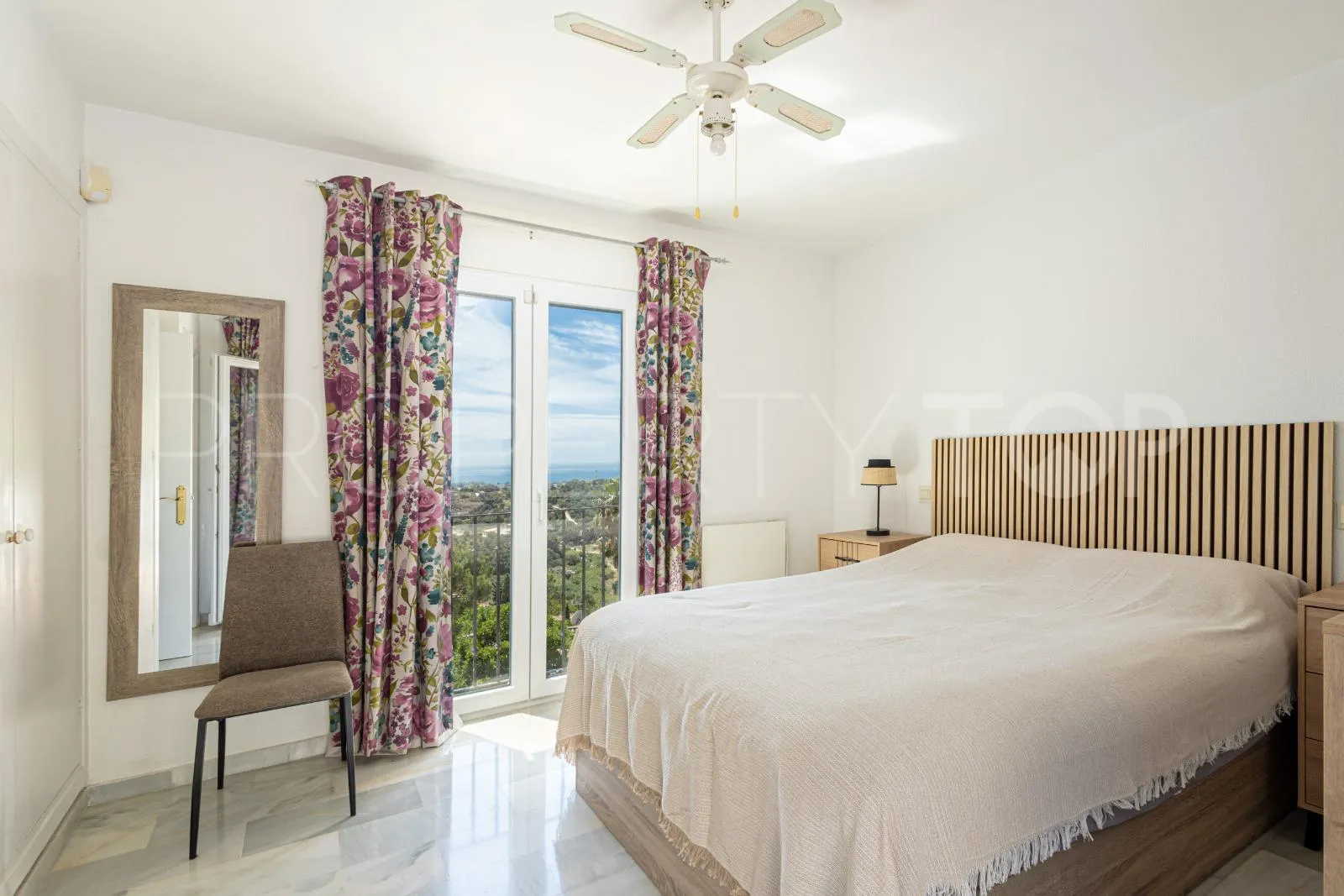 3 bedrooms villa for sale in Altos de Estepona