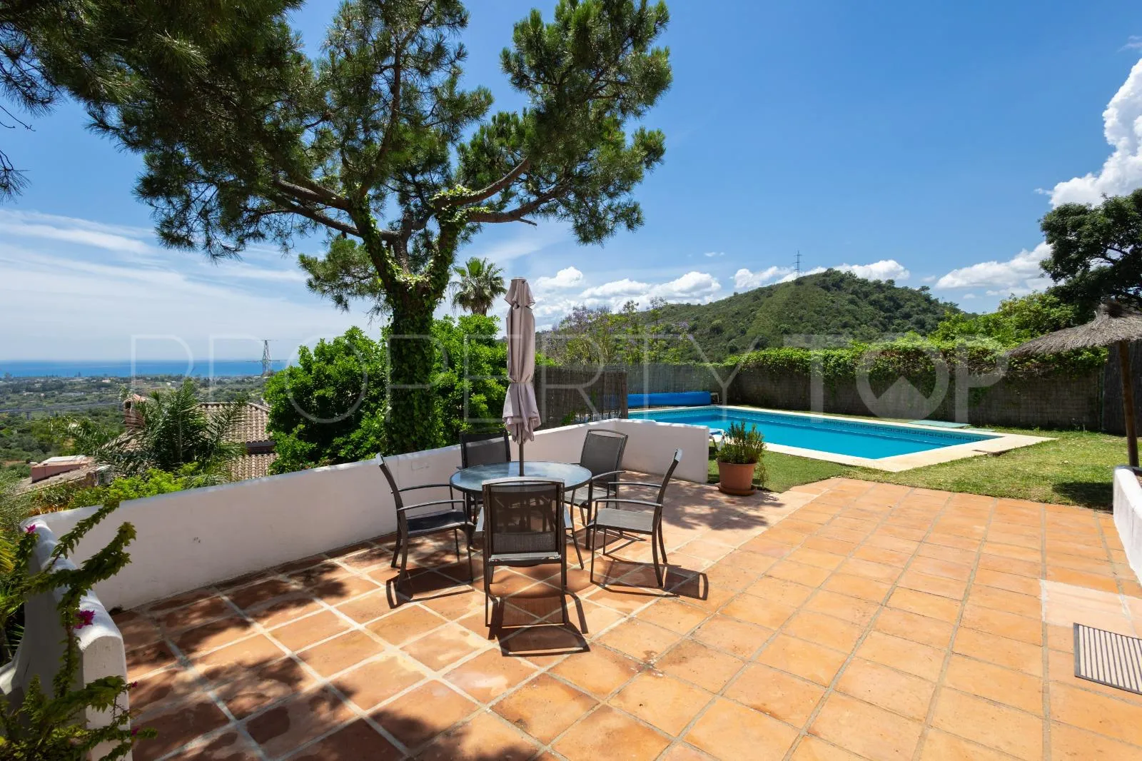 3 bedrooms villa for sale in Altos de Estepona