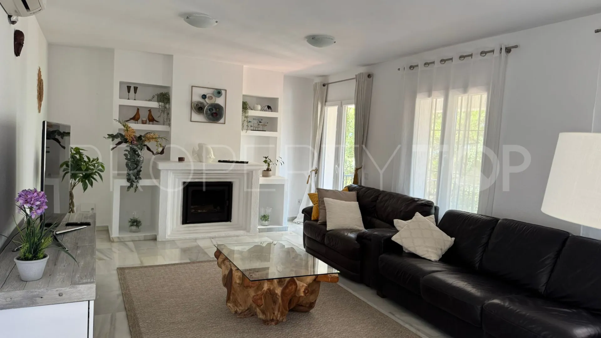 3 bedrooms villa for sale in Altos de Estepona