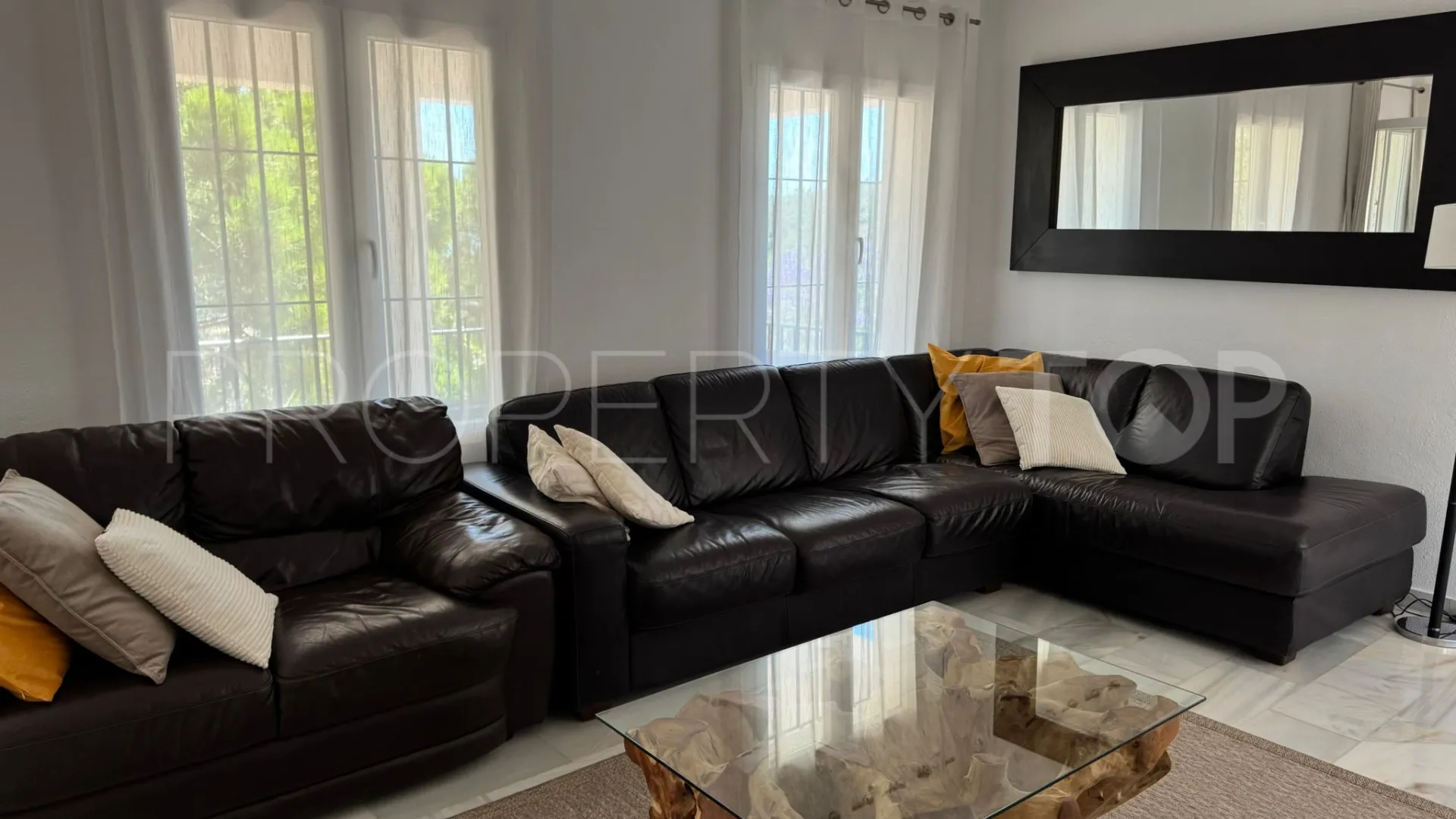 3 bedrooms villa for sale in Altos de Estepona