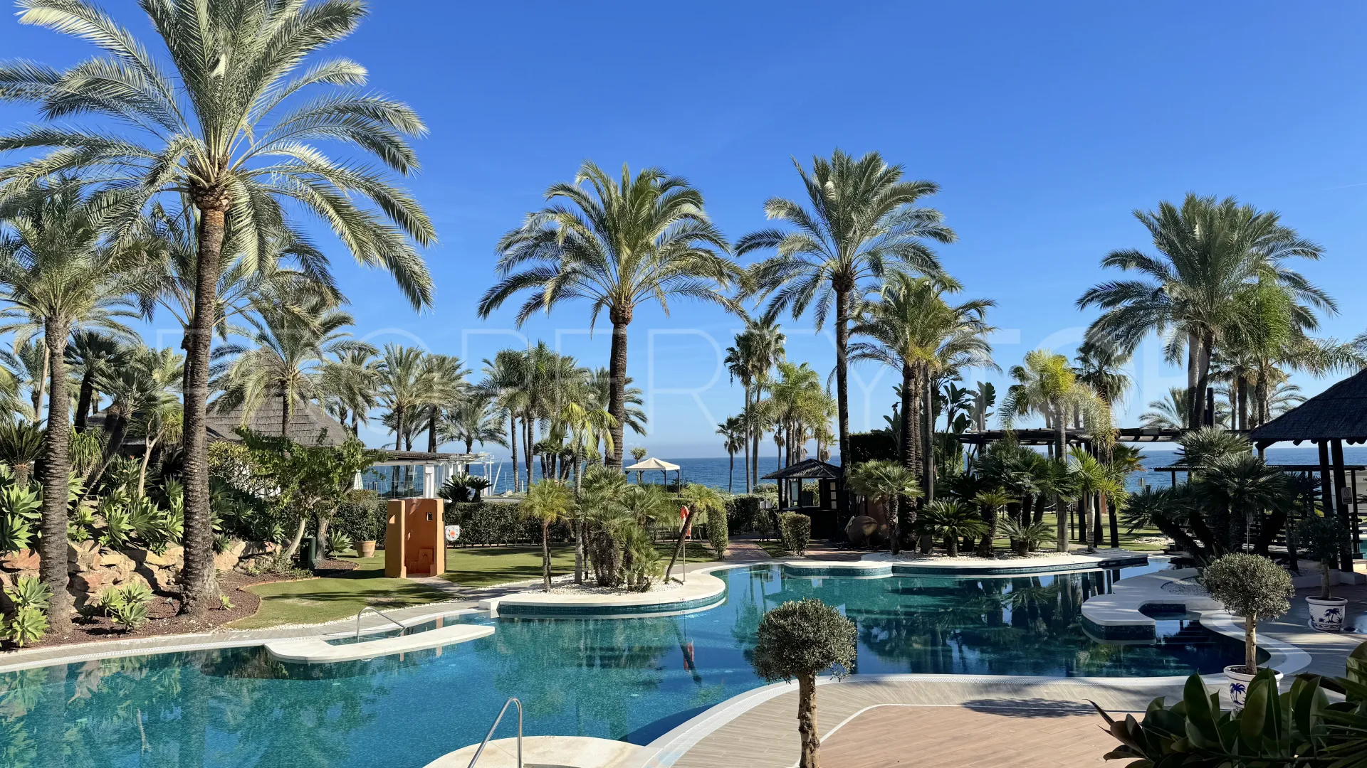 Comprar apartamento con 2 dormitorios en Melia Hacienda del Mar