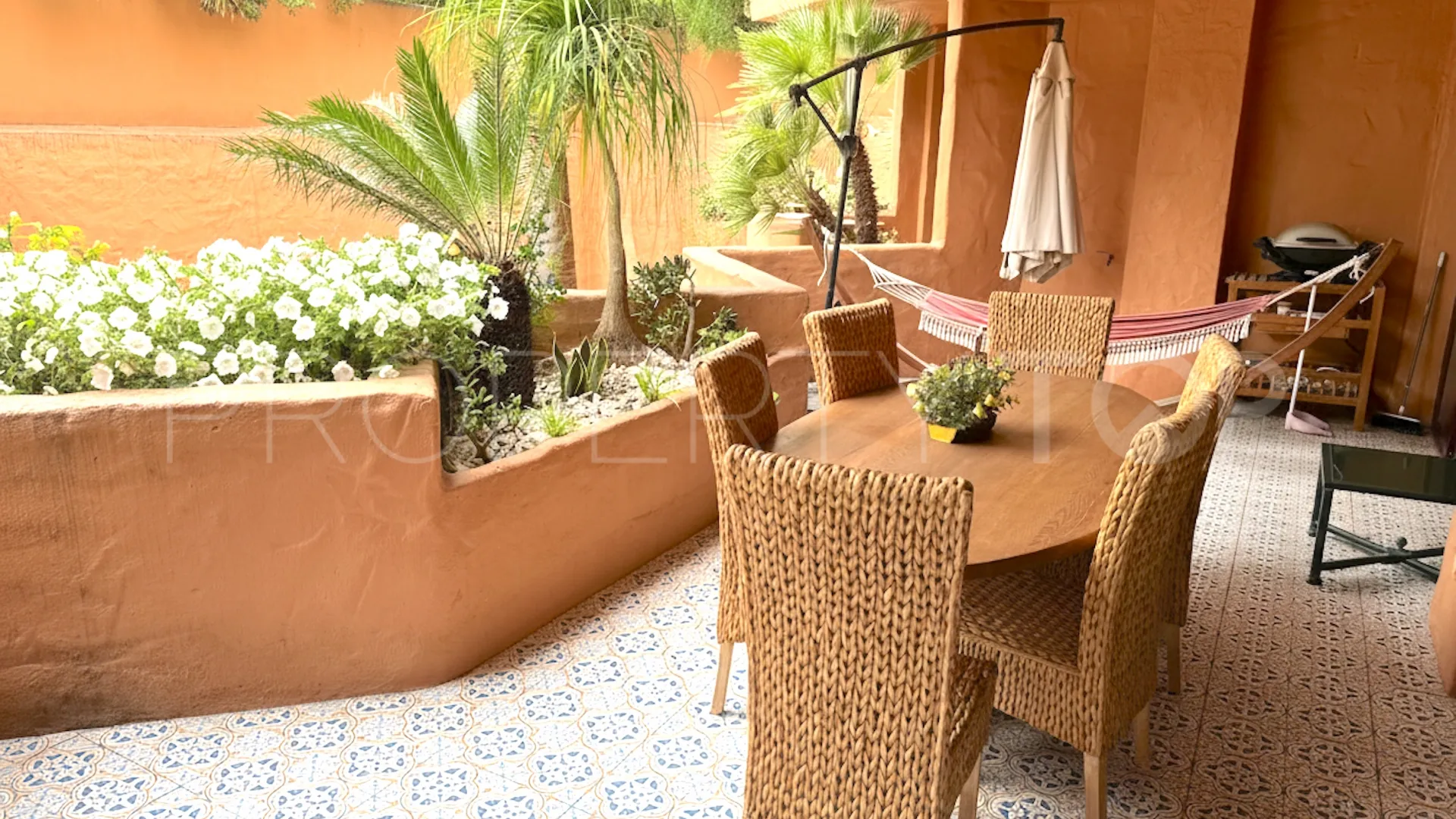 Comprar apartamento con 2 dormitorios en Melia Hacienda del Mar