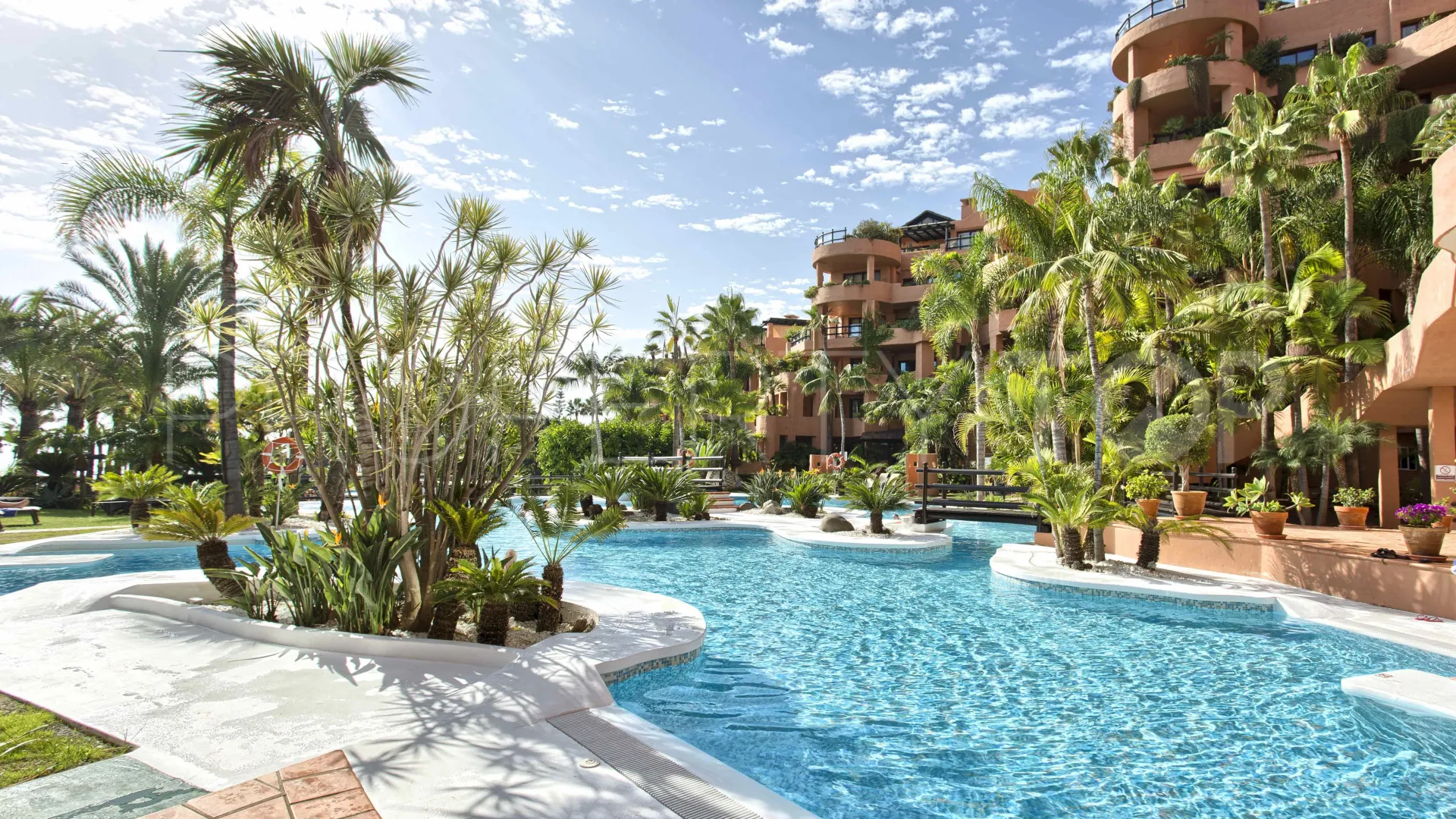 Comprar apartamento con 2 dormitorios en Melia Hacienda del Mar