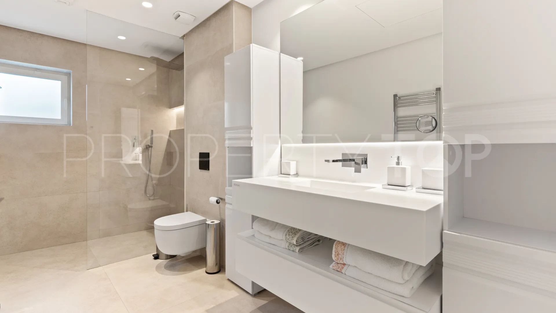 3 bedrooms ground floor apartment in Palo Alto for sale