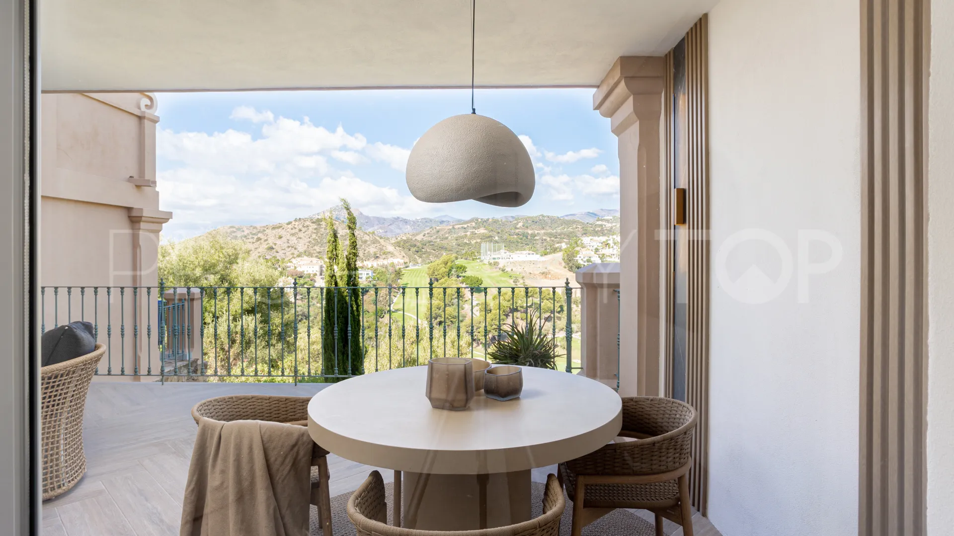 Comprar pareado con 3 dormitorios en Benahavis