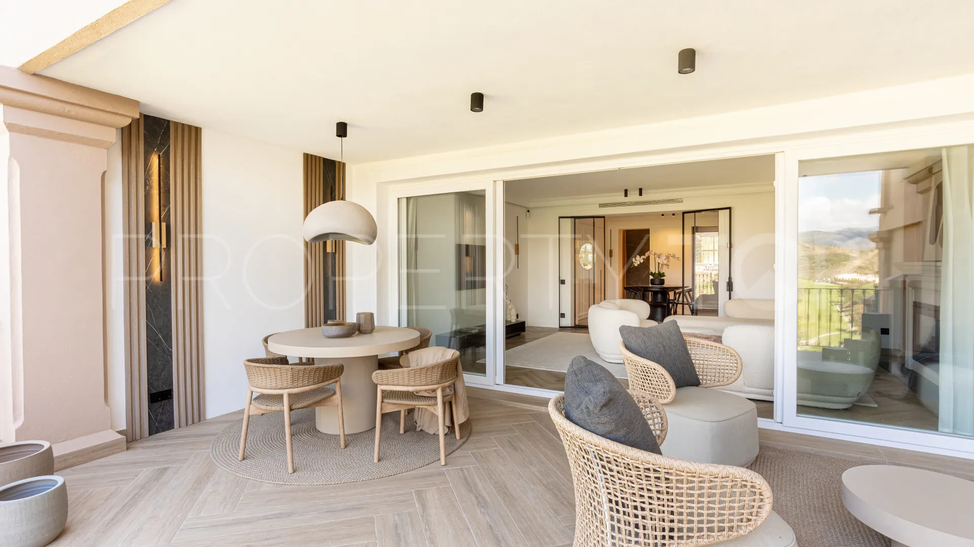 Comprar pareado con 3 dormitorios en Benahavis