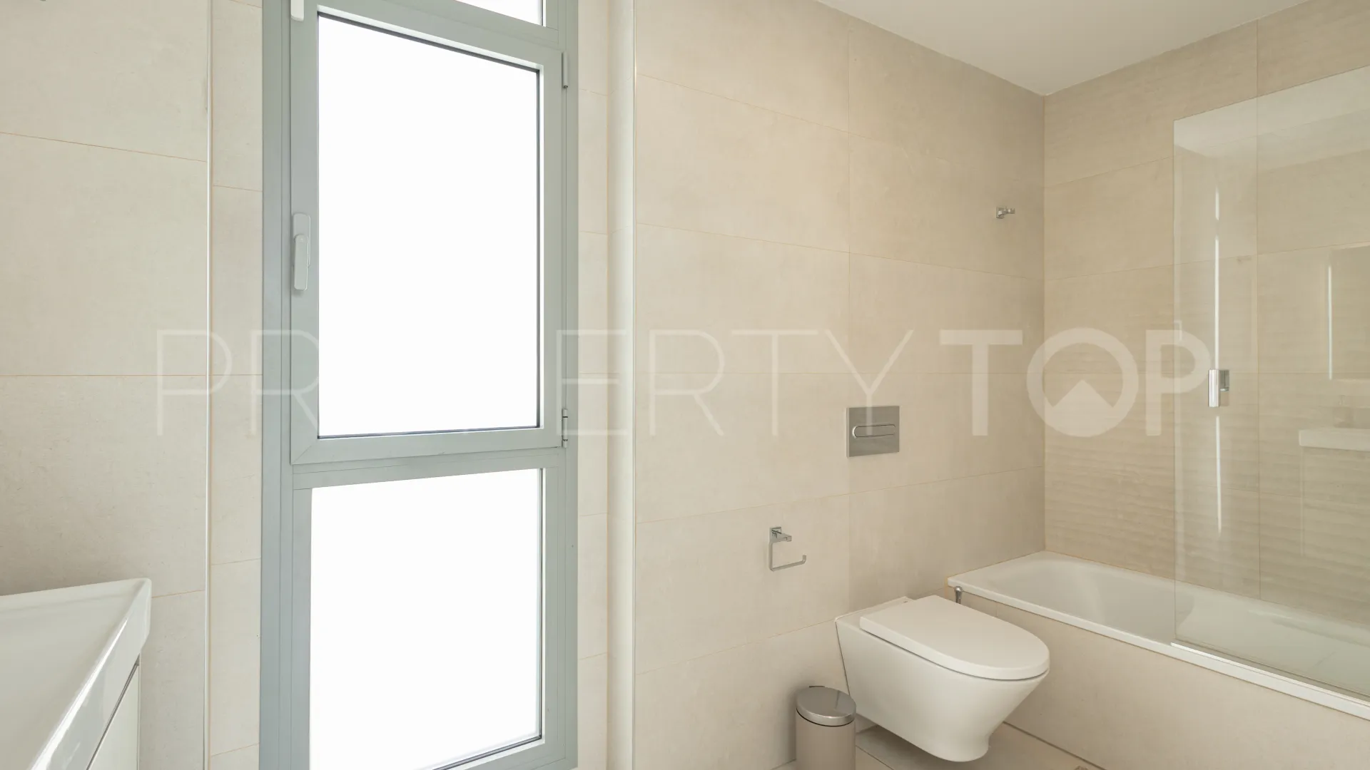 For sale penthouse with 3 bedrooms in Estrella del Mar