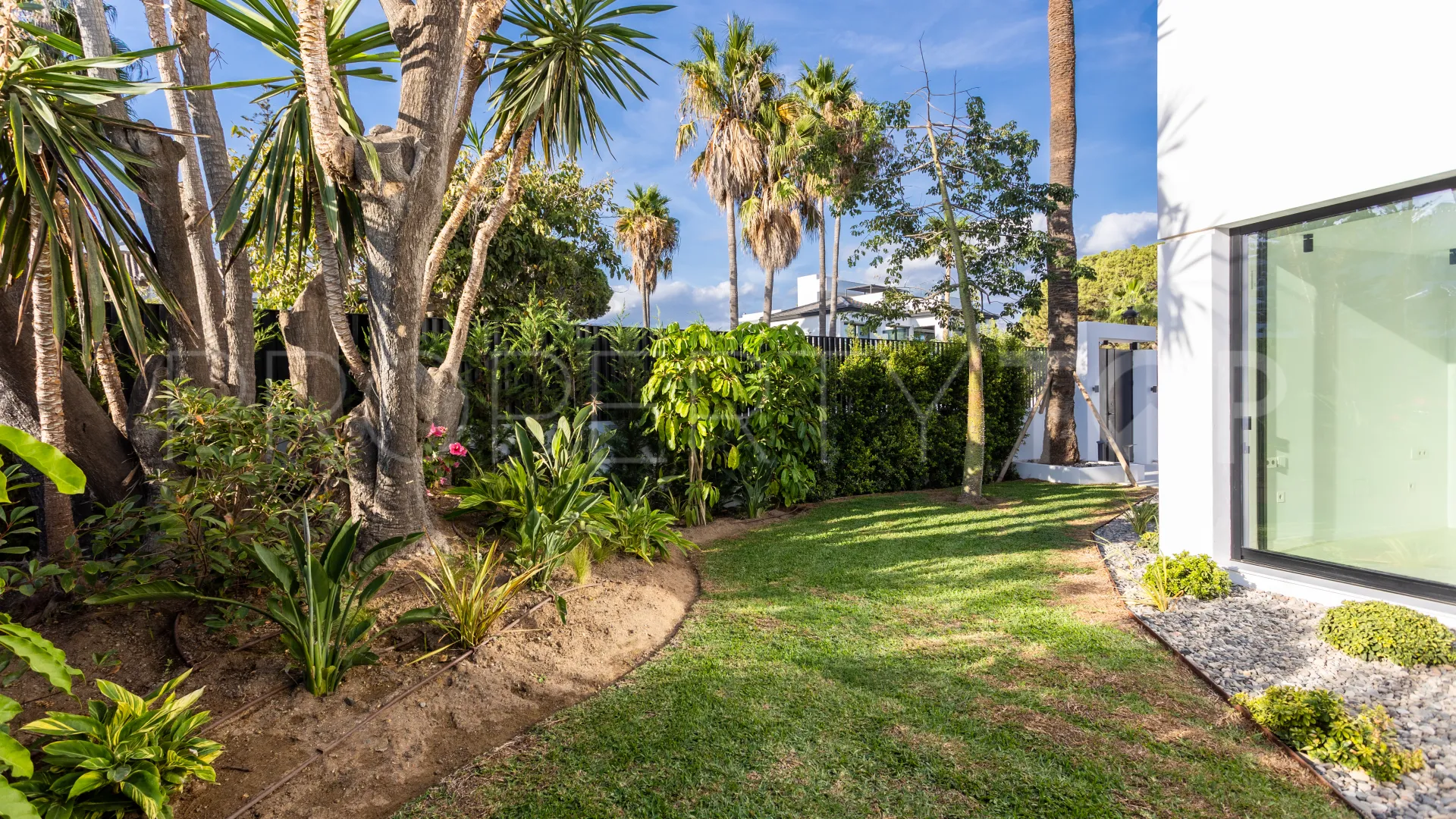Villa with 3 bedrooms for sale in Cortijo Blanco