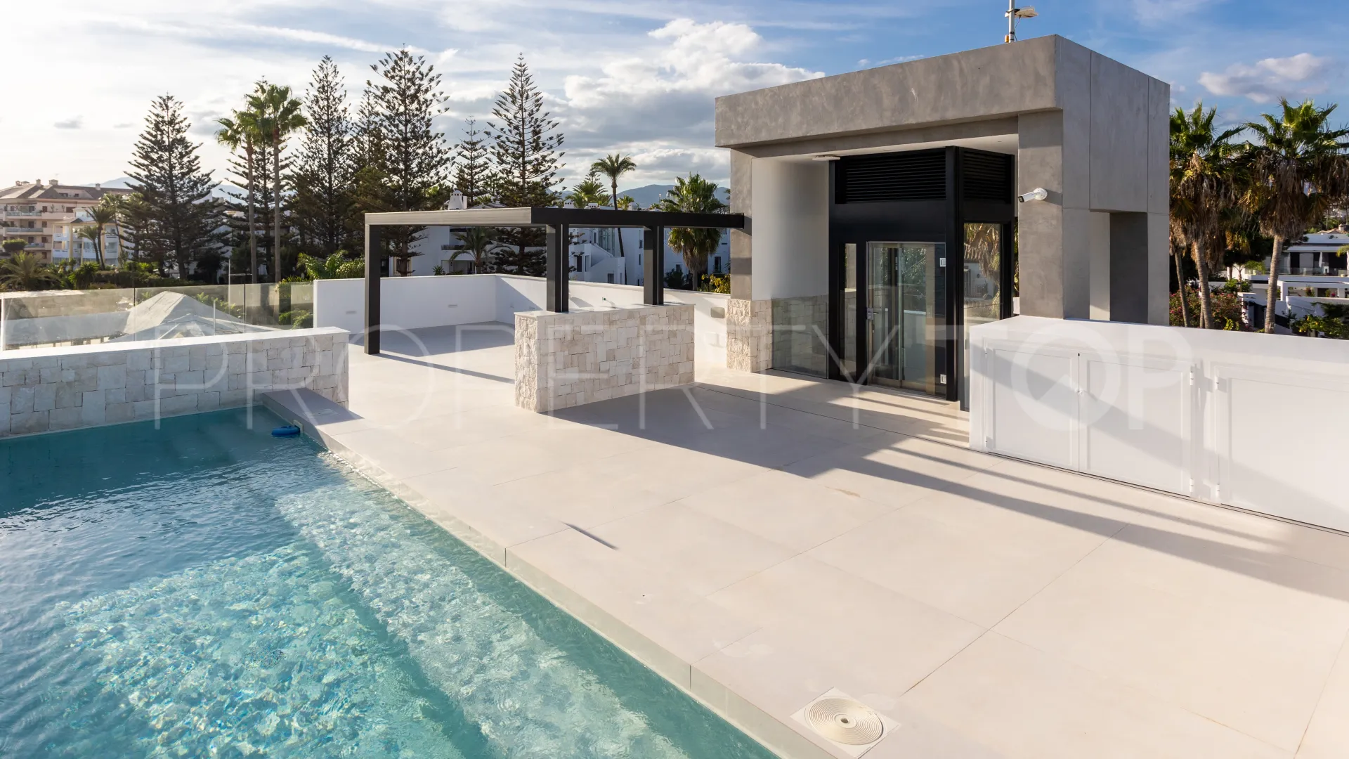 Villa with 3 bedrooms for sale in Cortijo Blanco