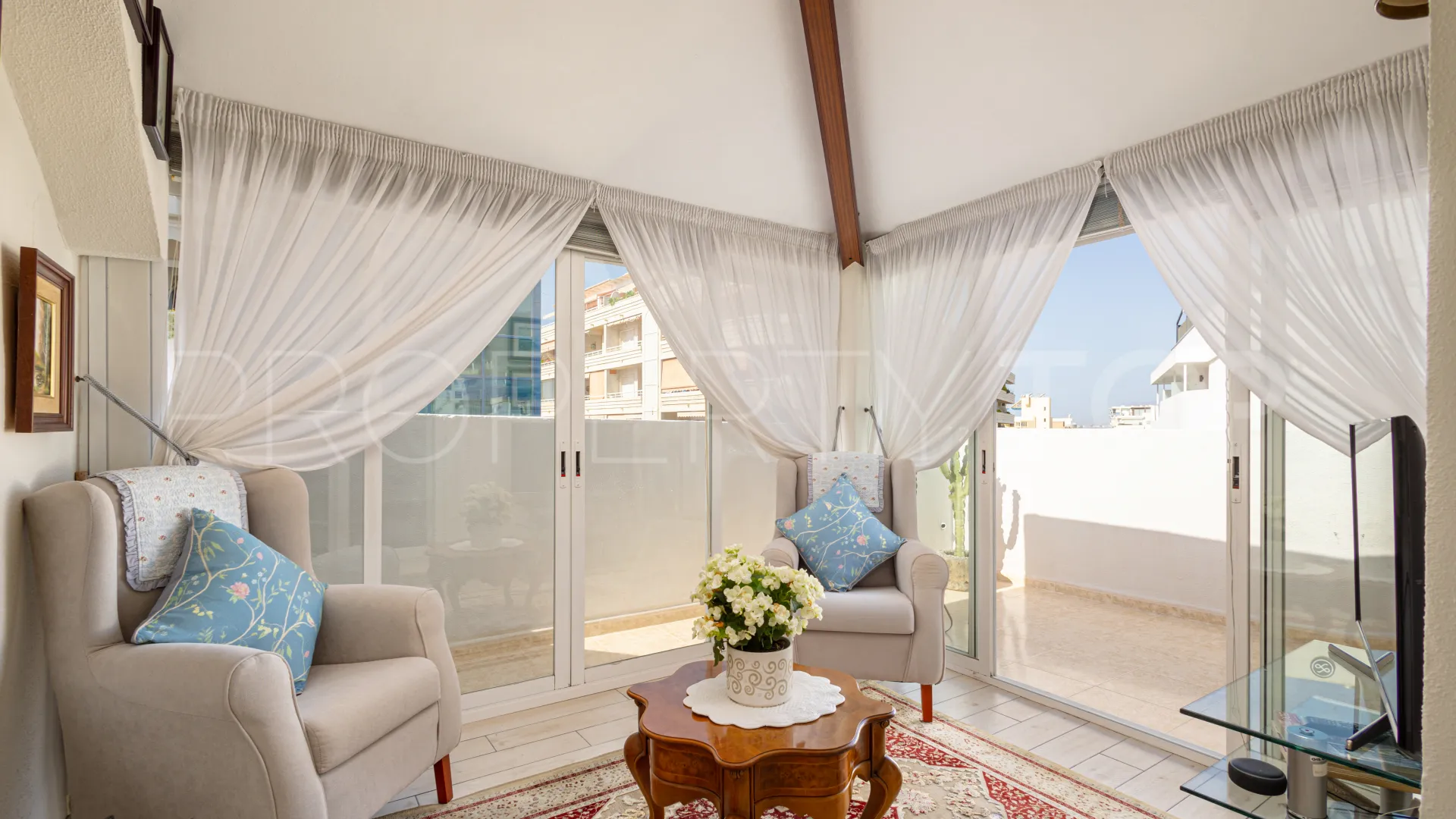 Atico duplex de 3 dormitorios en venta en Marbella Centro