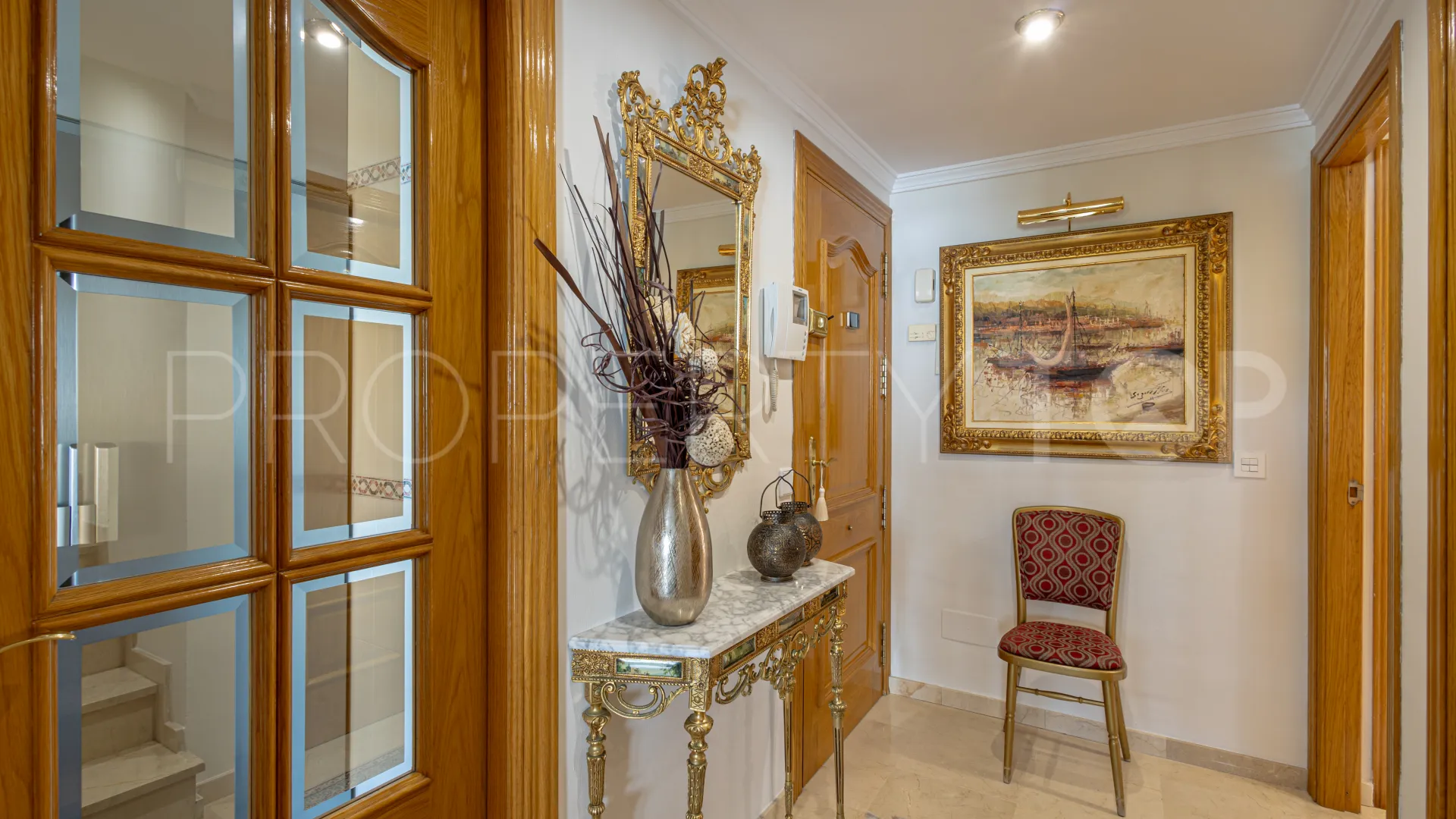Atico duplex de 3 dormitorios en venta en Marbella Centro