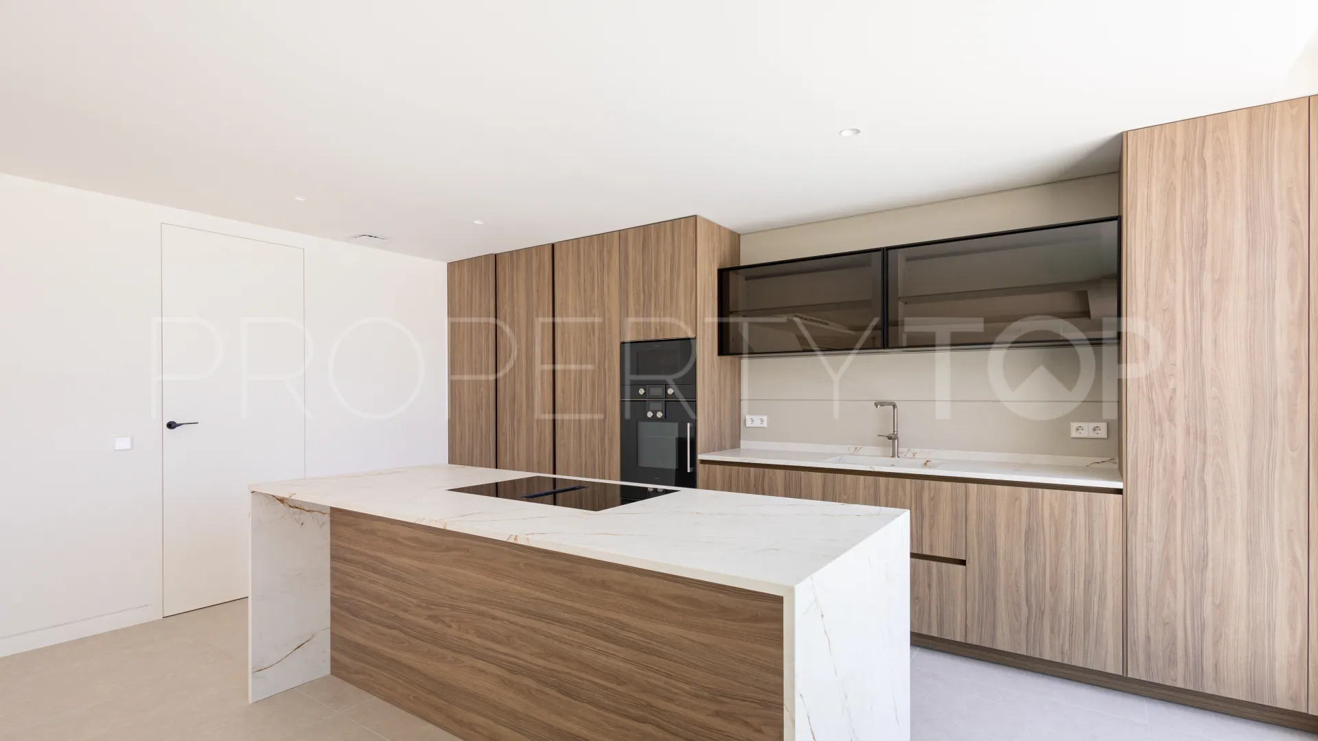 Se vende atico duplex en Señorio de Marbella