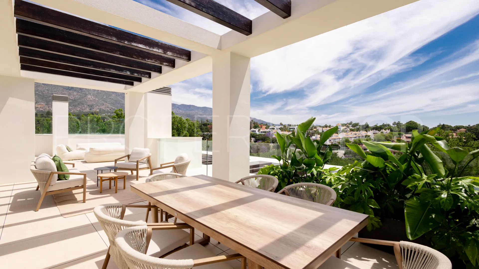 Se vende atico duplex en Señorio de Marbella
