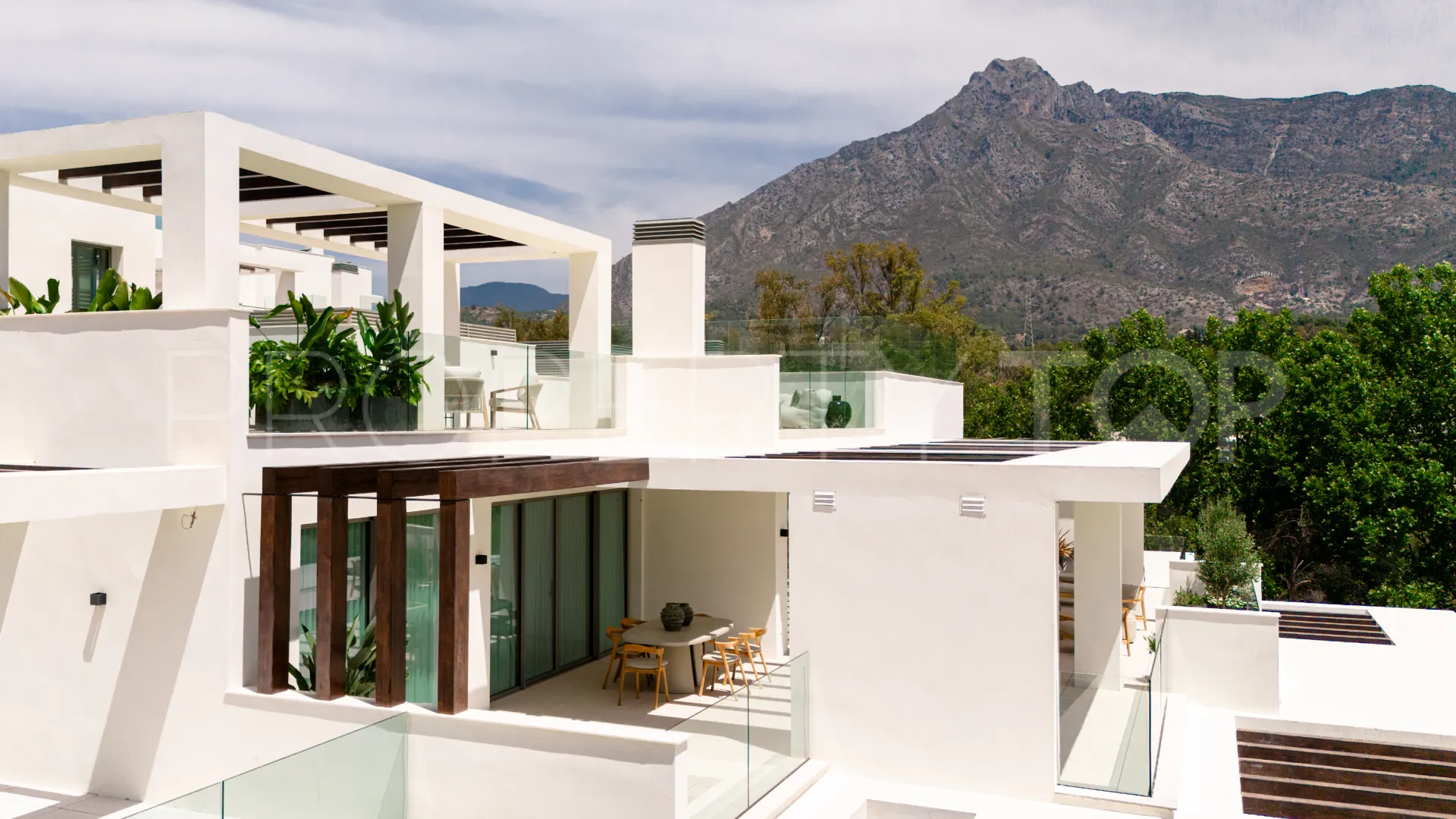Se vende atico duplex en Señorio de Marbella