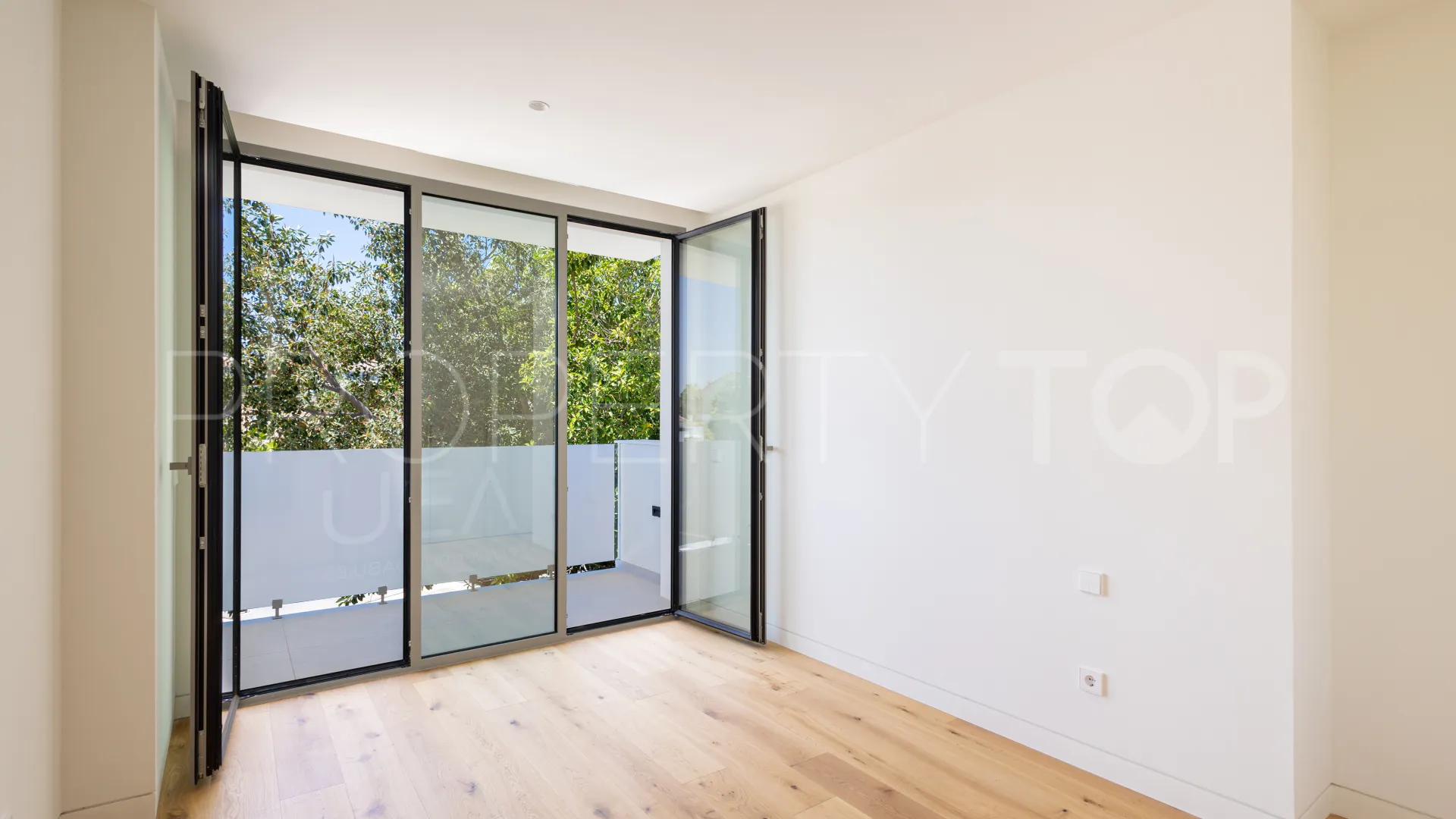 Se vende atico duplex en Señorio de Marbella