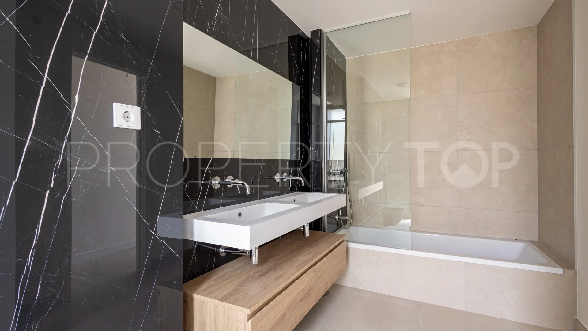 3 bedrooms La Quinta Golf penthouse for sale