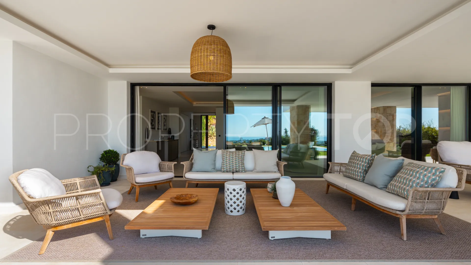 Villa en venta en El Herrojo