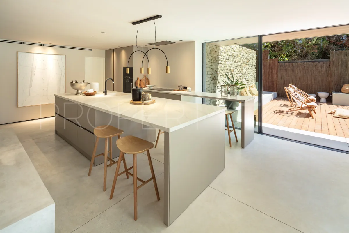 Villa en venta en Nueva Andalucia