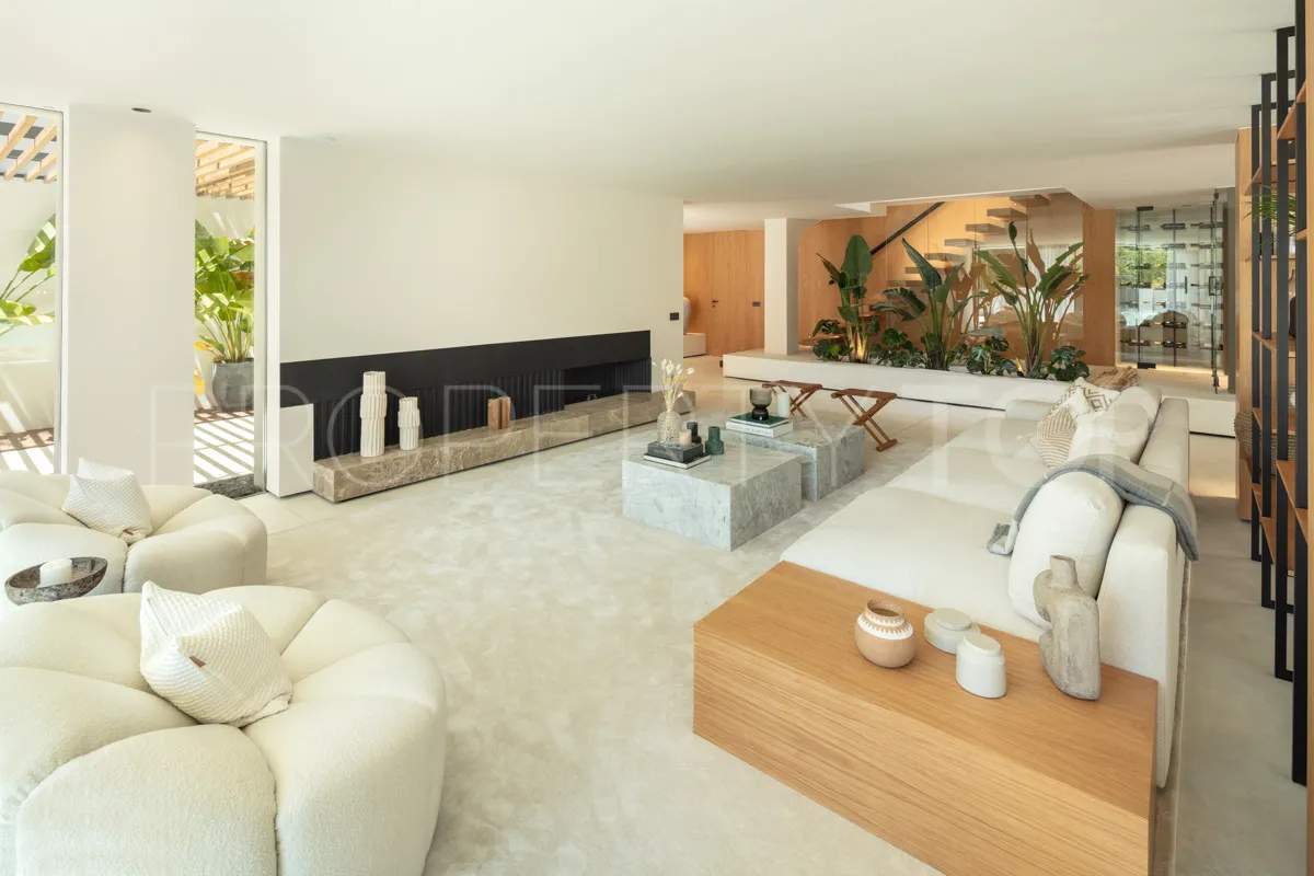 Villa en venta en Nueva Andalucia