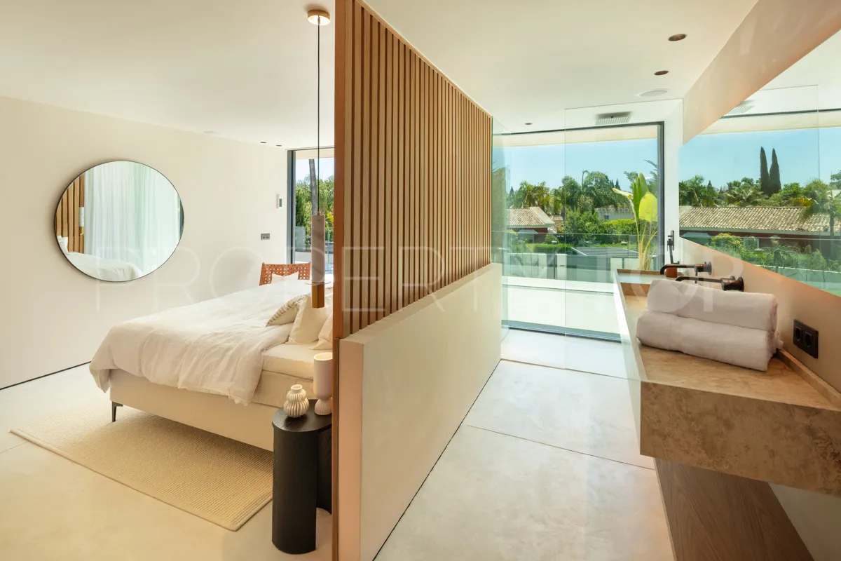 Villa en venta en Nueva Andalucia