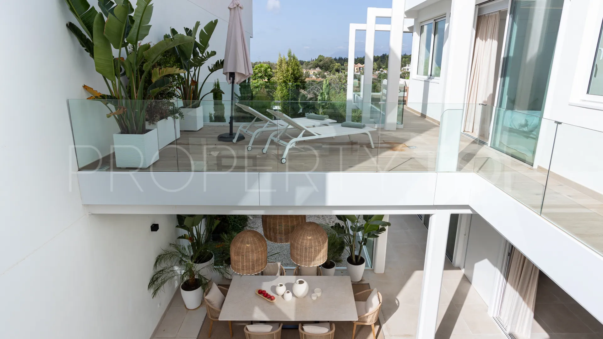 For sale Valdeolletas villa with 4 bedrooms