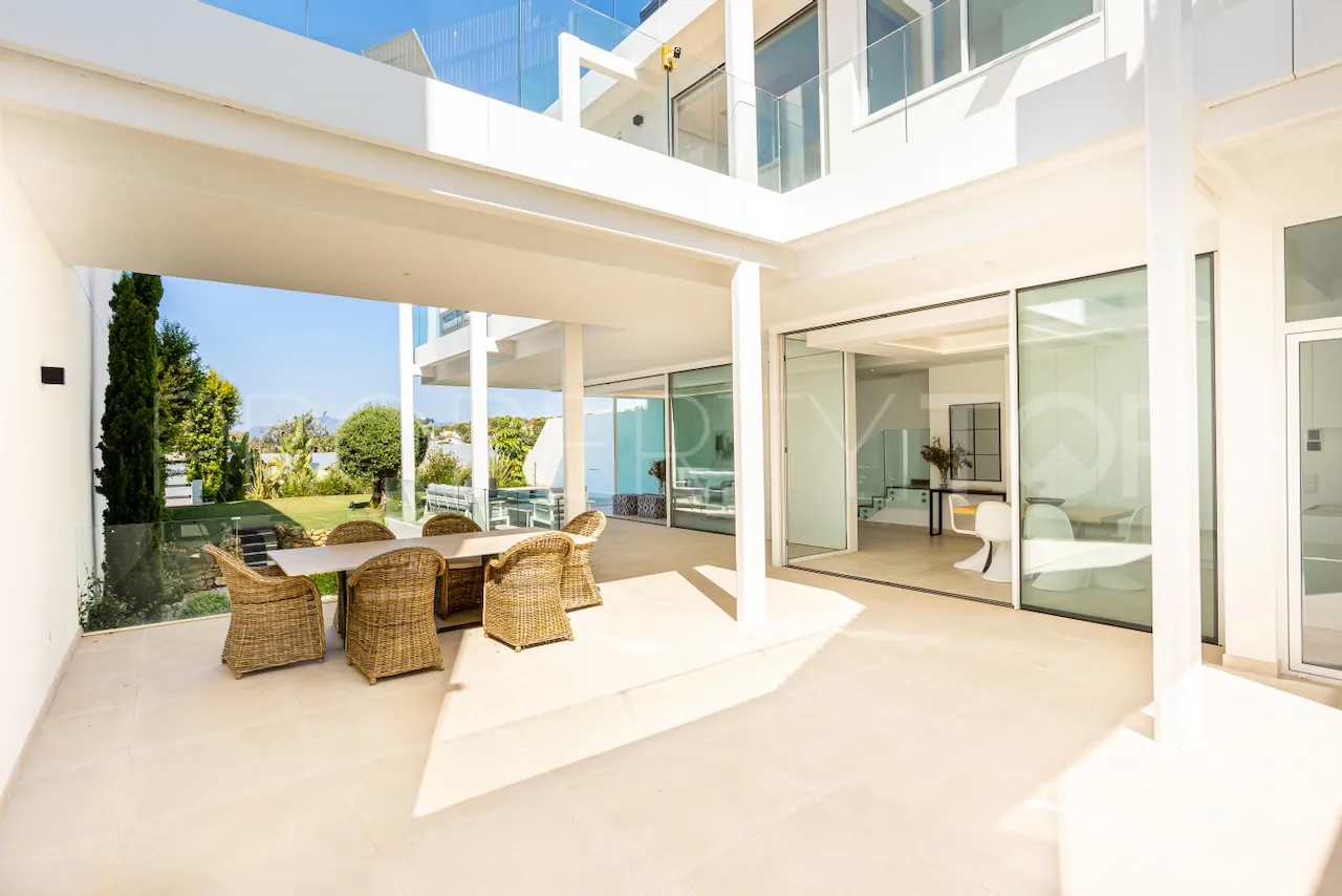 Villa a la venta en Valdeolletas con 4 dormitorios