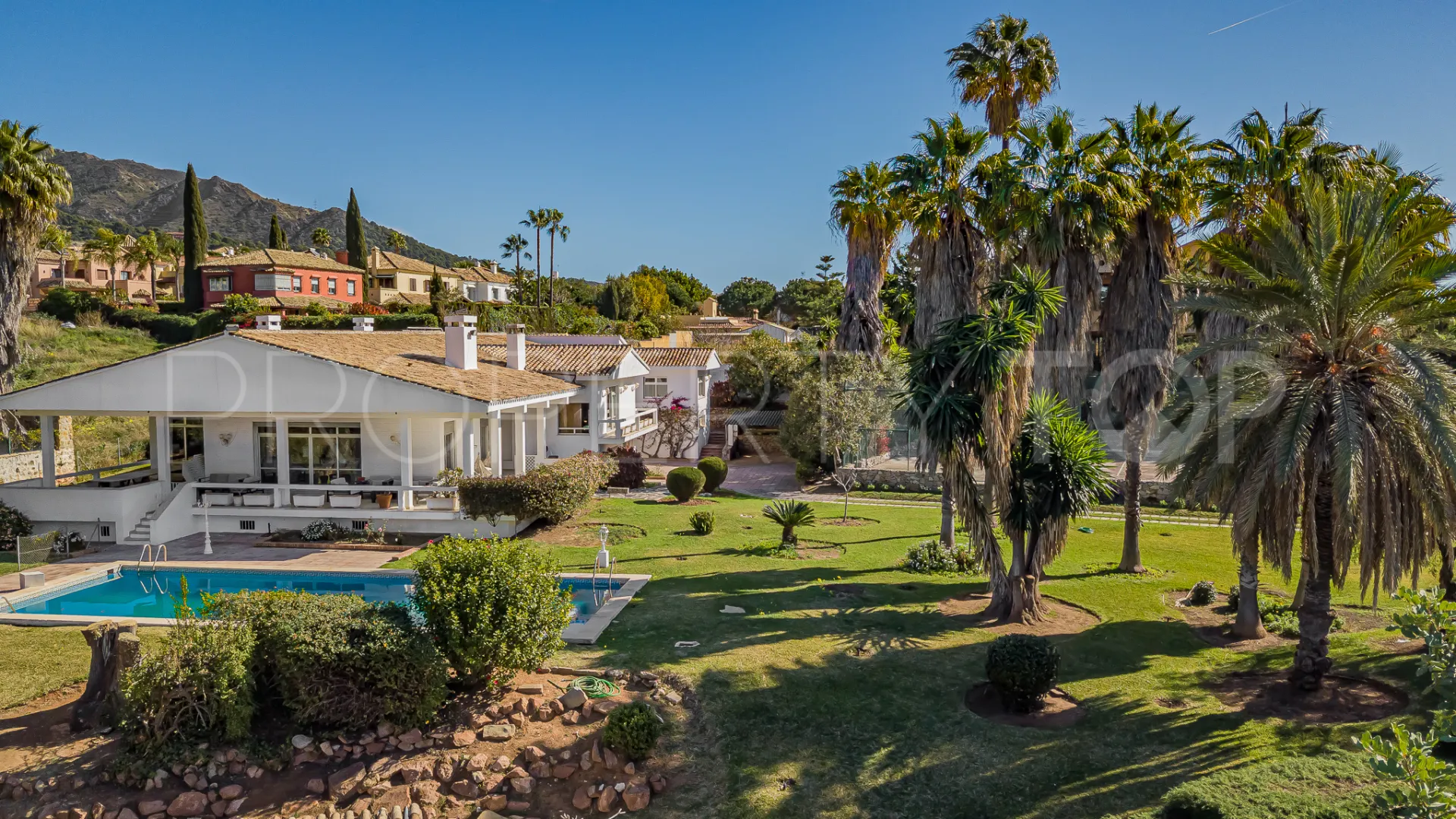 La Montua, villa en venta