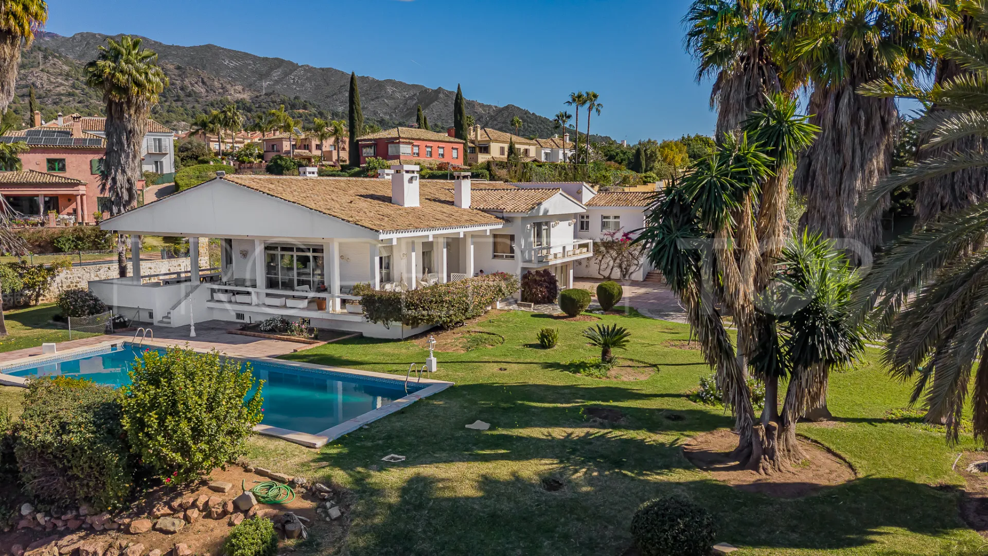 La Montua, villa en venta
