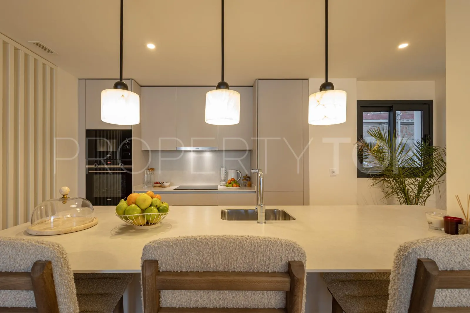 Apartamento en venta con 3 dormitorios en Nueva Alcantara