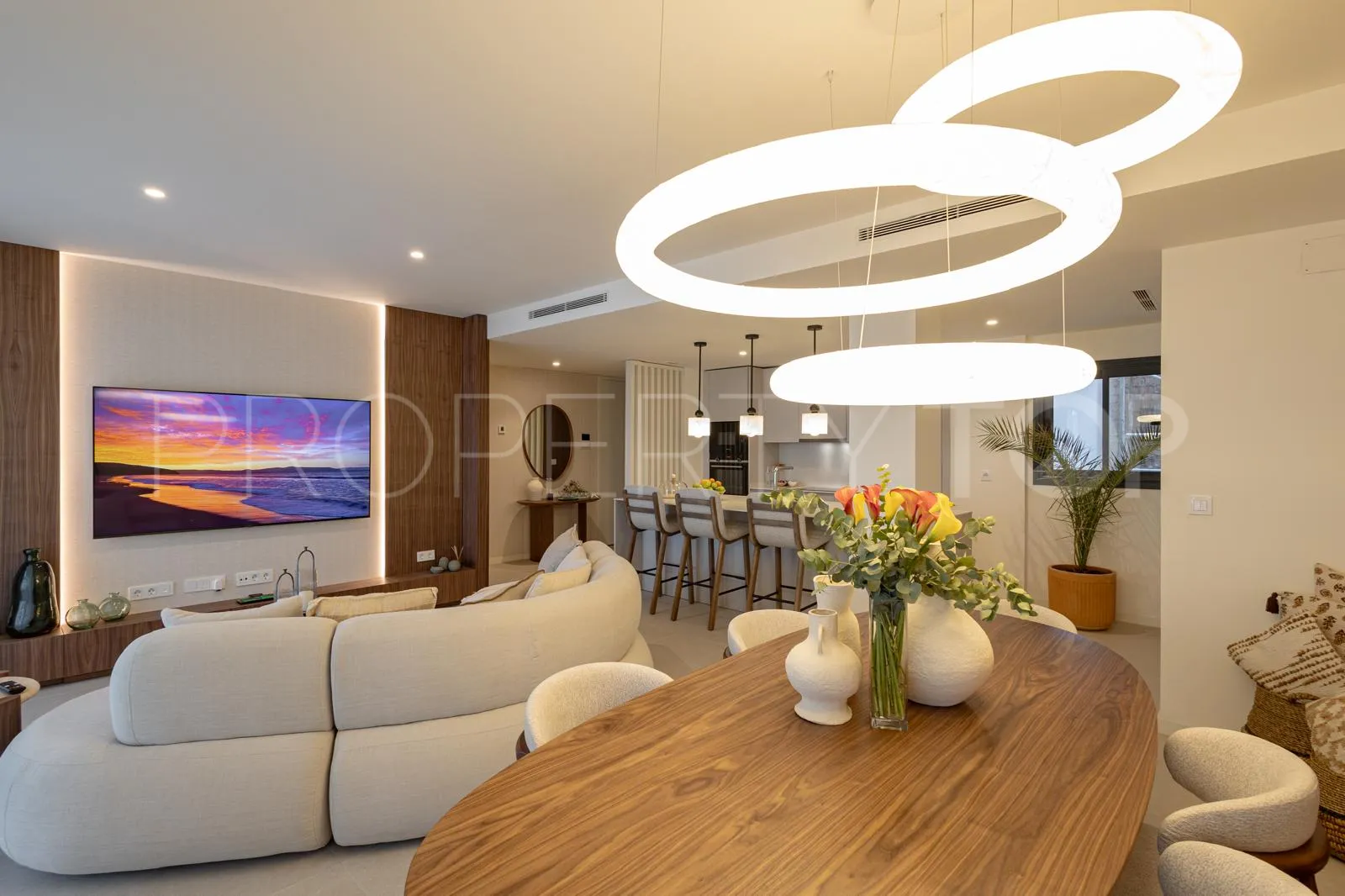 Apartamento en venta con 3 dormitorios en Nueva Alcantara