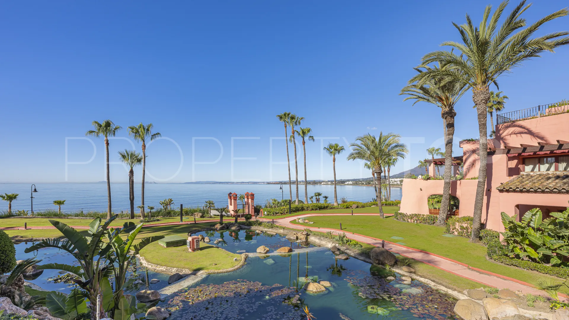 Apartamento en venta en Cabo Bermejo con 3 dormitorios