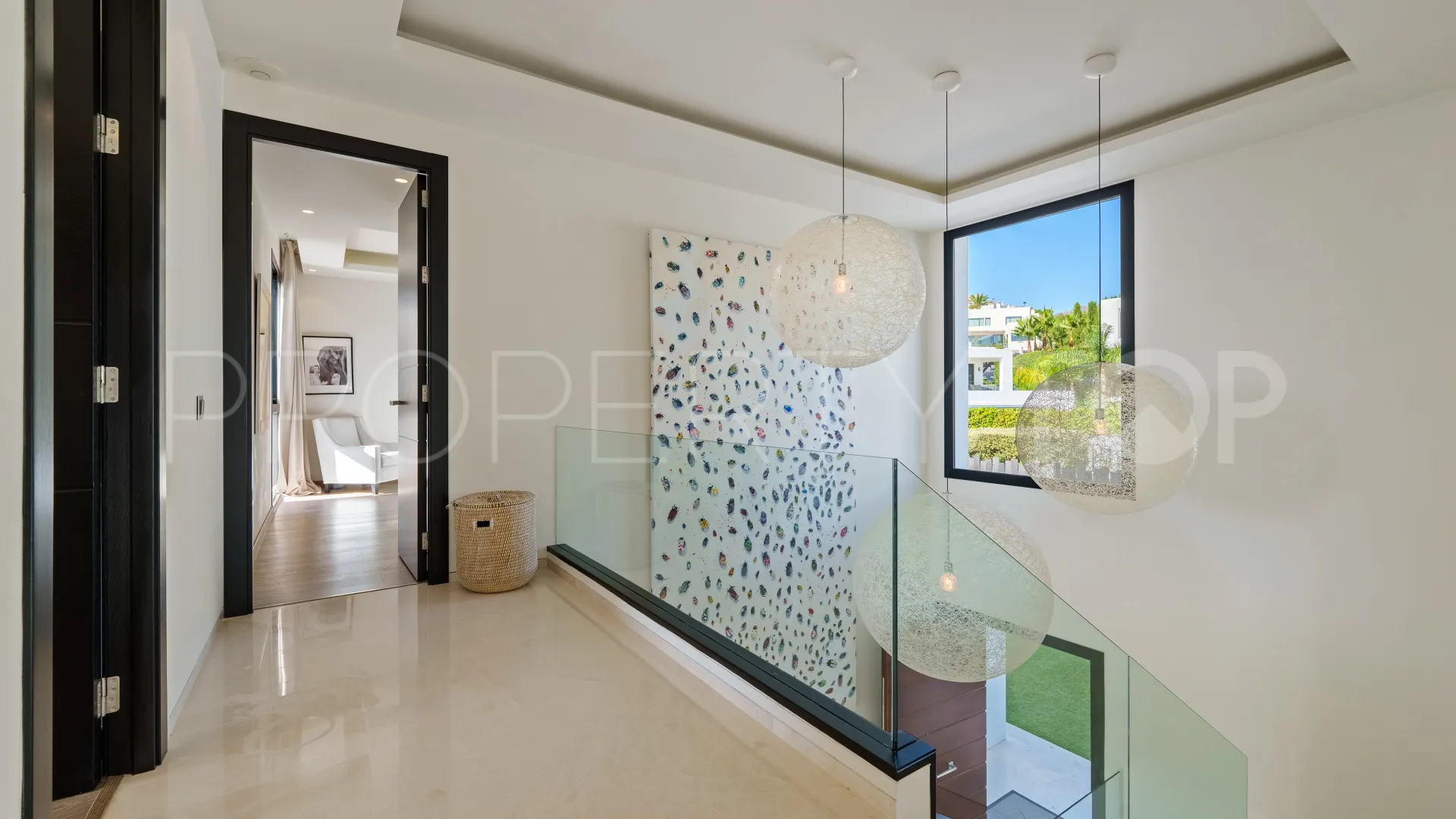 Villa with 6 bedrooms for sale in Nueva Andalucia