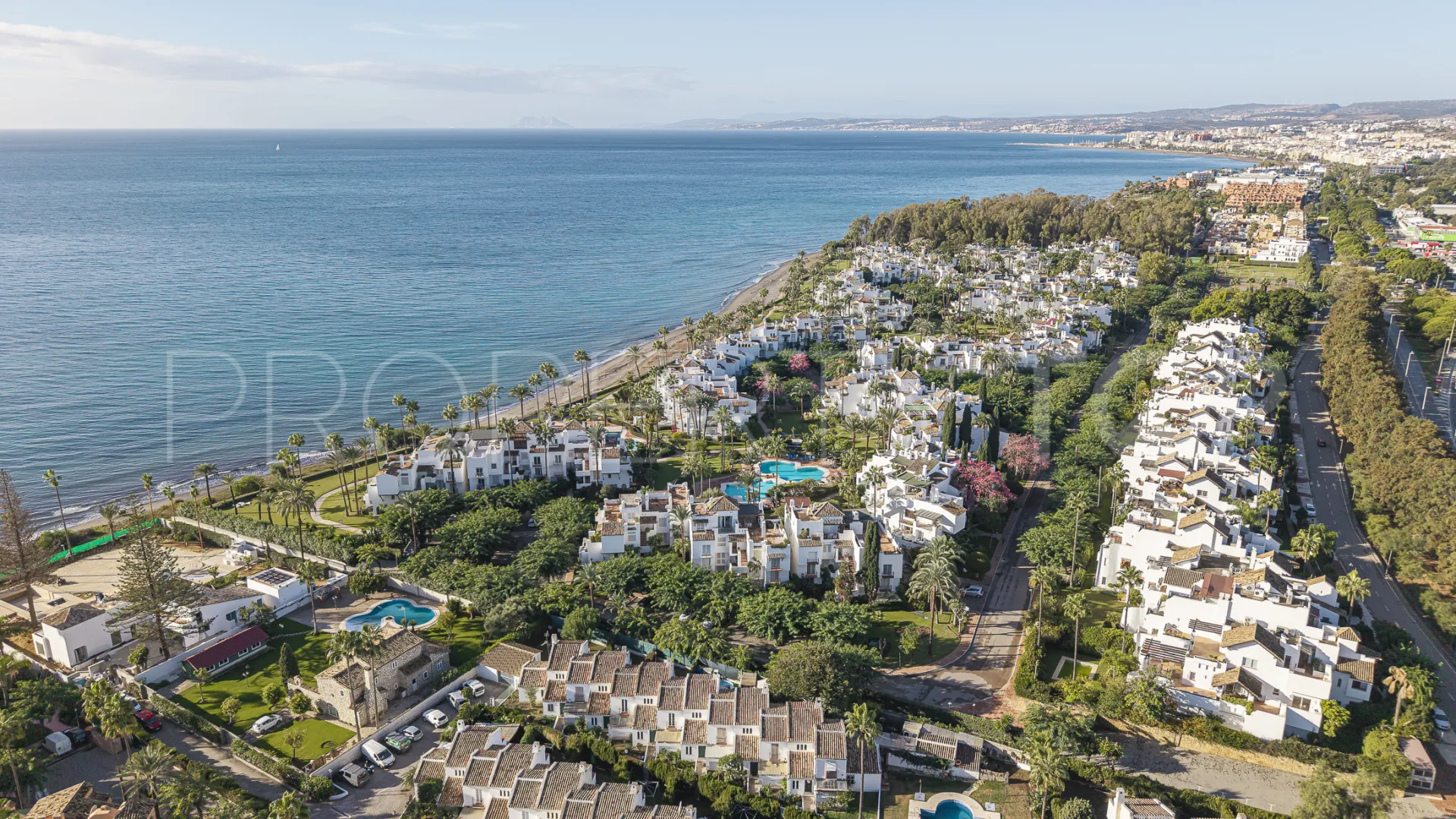 For sale ground floor apartment in Alcazaba Beach