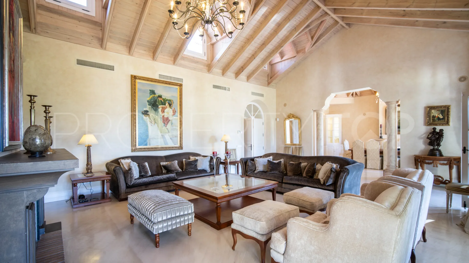 Villa in Altos Reales for sale