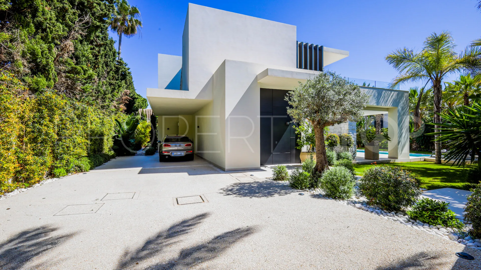 4 bedrooms Marbesa villa for sale