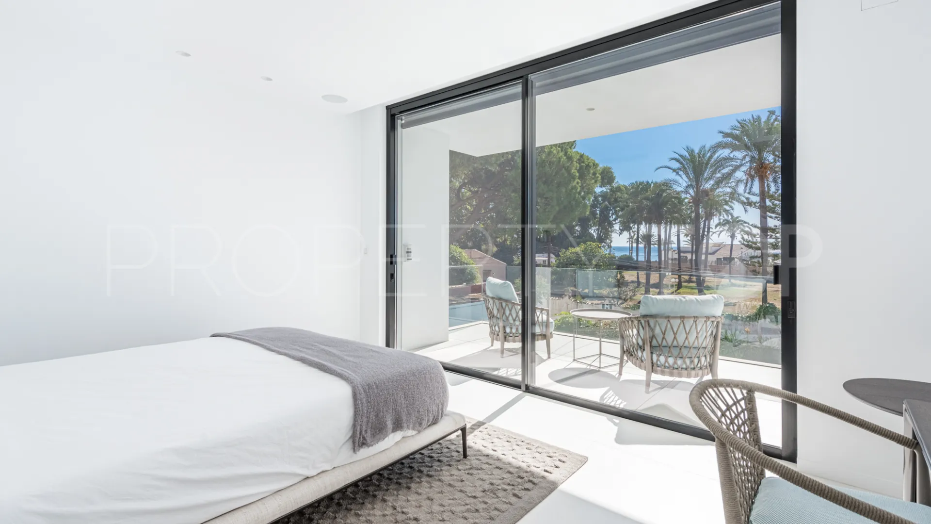 Villa with 6 bedrooms for sale in Cortijo Blanco