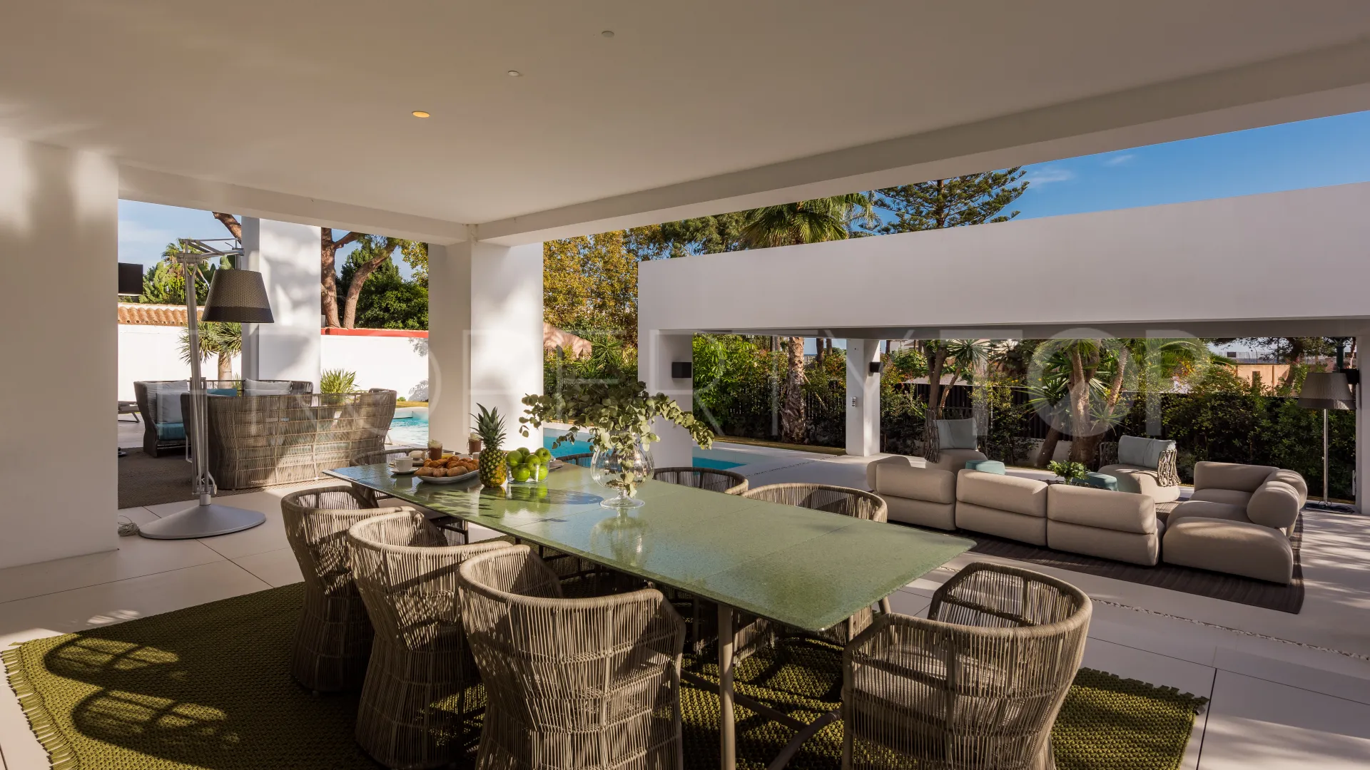Villa with 6 bedrooms for sale in Cortijo Blanco