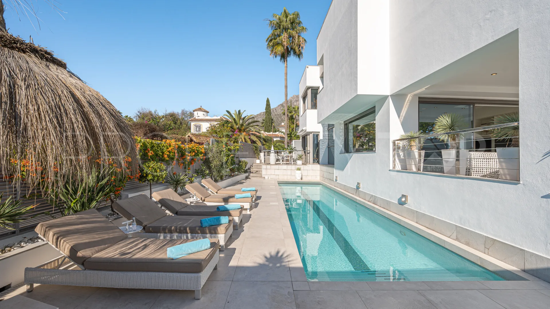 4 bedrooms Nagüeles villa for sale