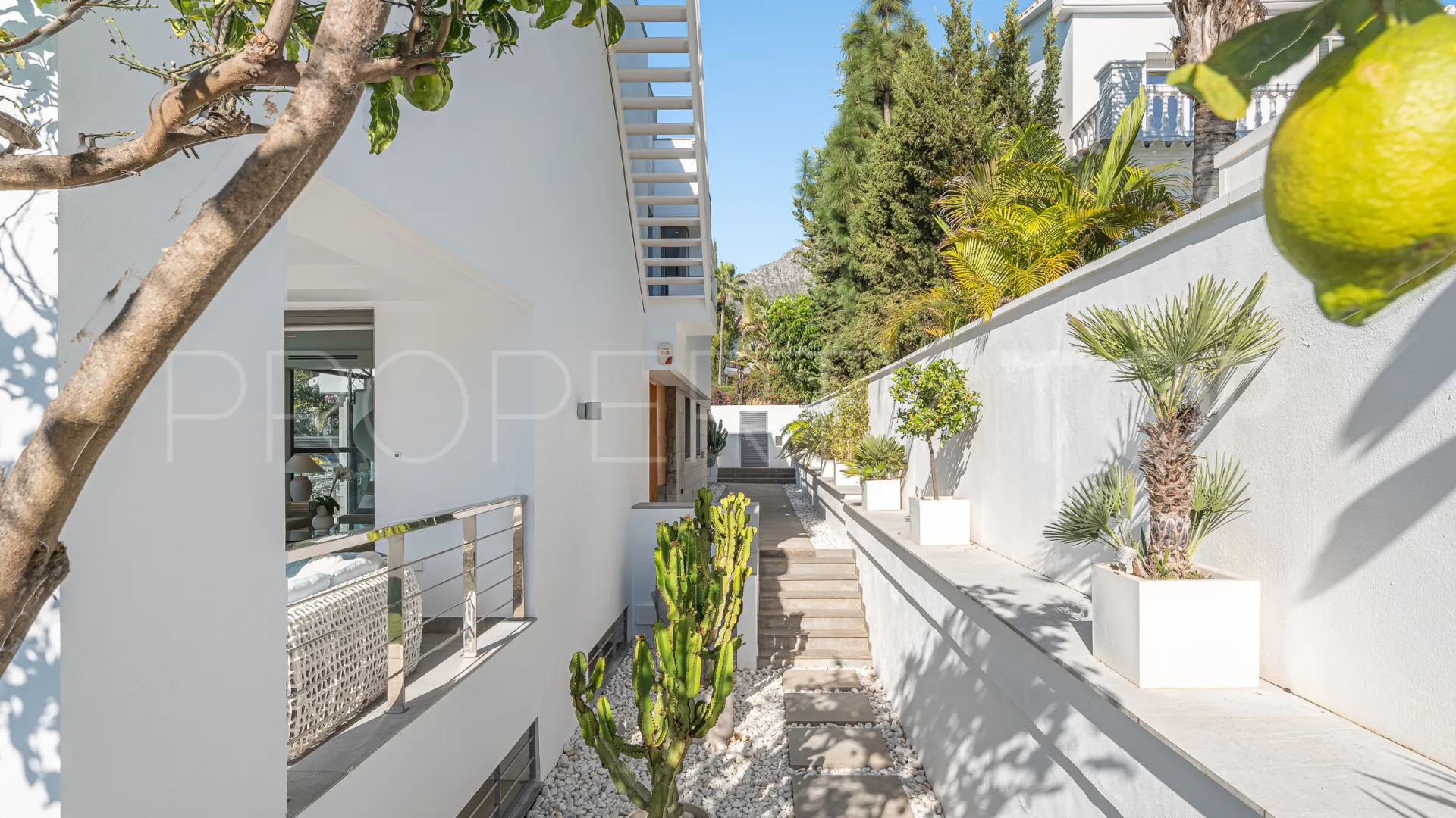 4 bedrooms Nagüeles villa for sale