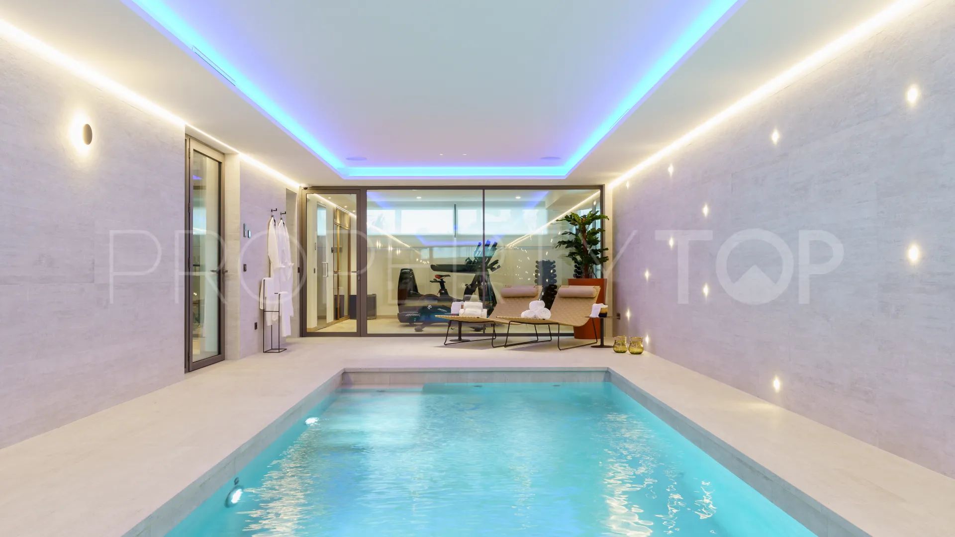 Se vende villa de 6 dormitorios en La Zagaleta