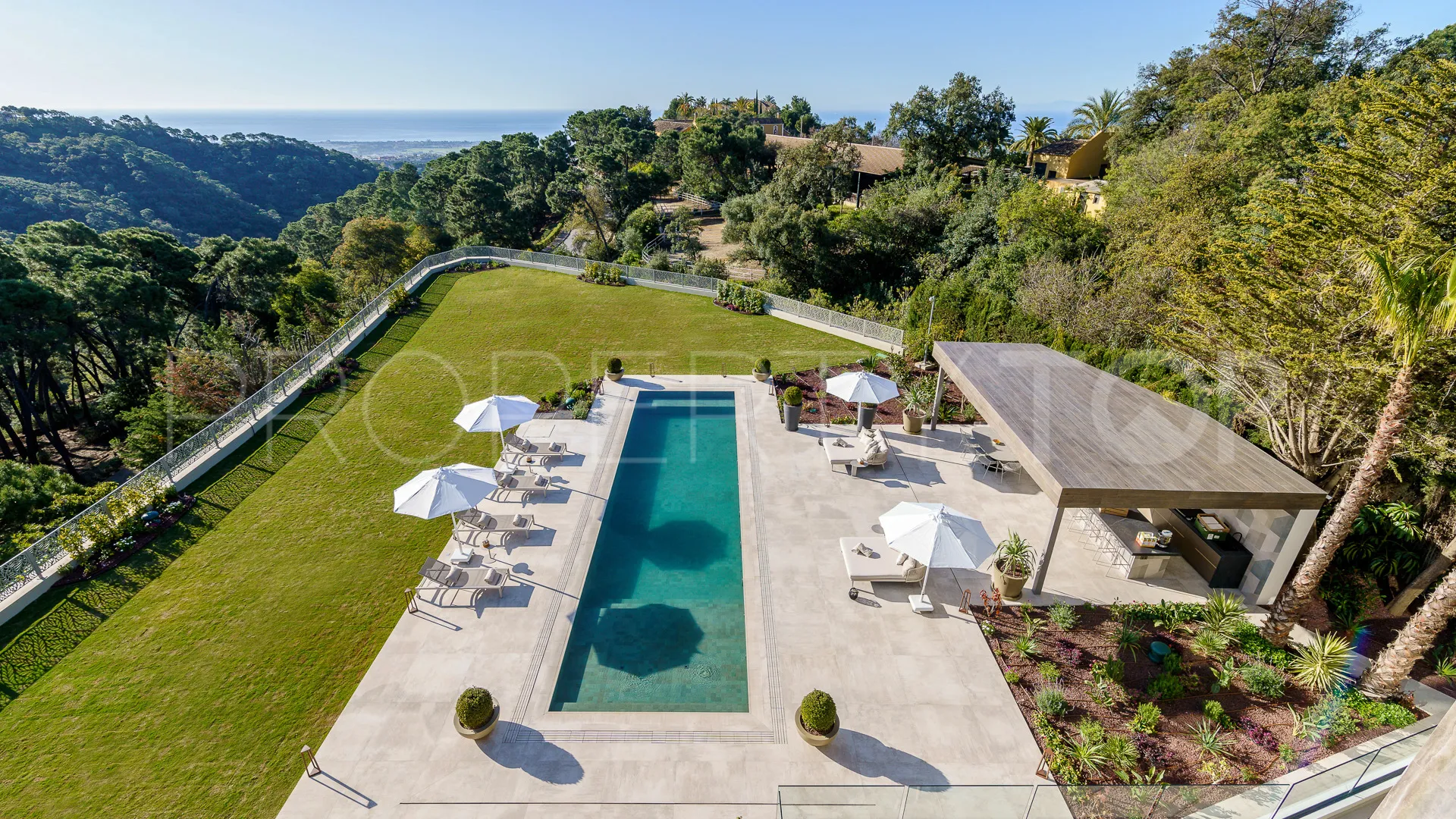Se vende villa de 6 dormitorios en La Zagaleta
