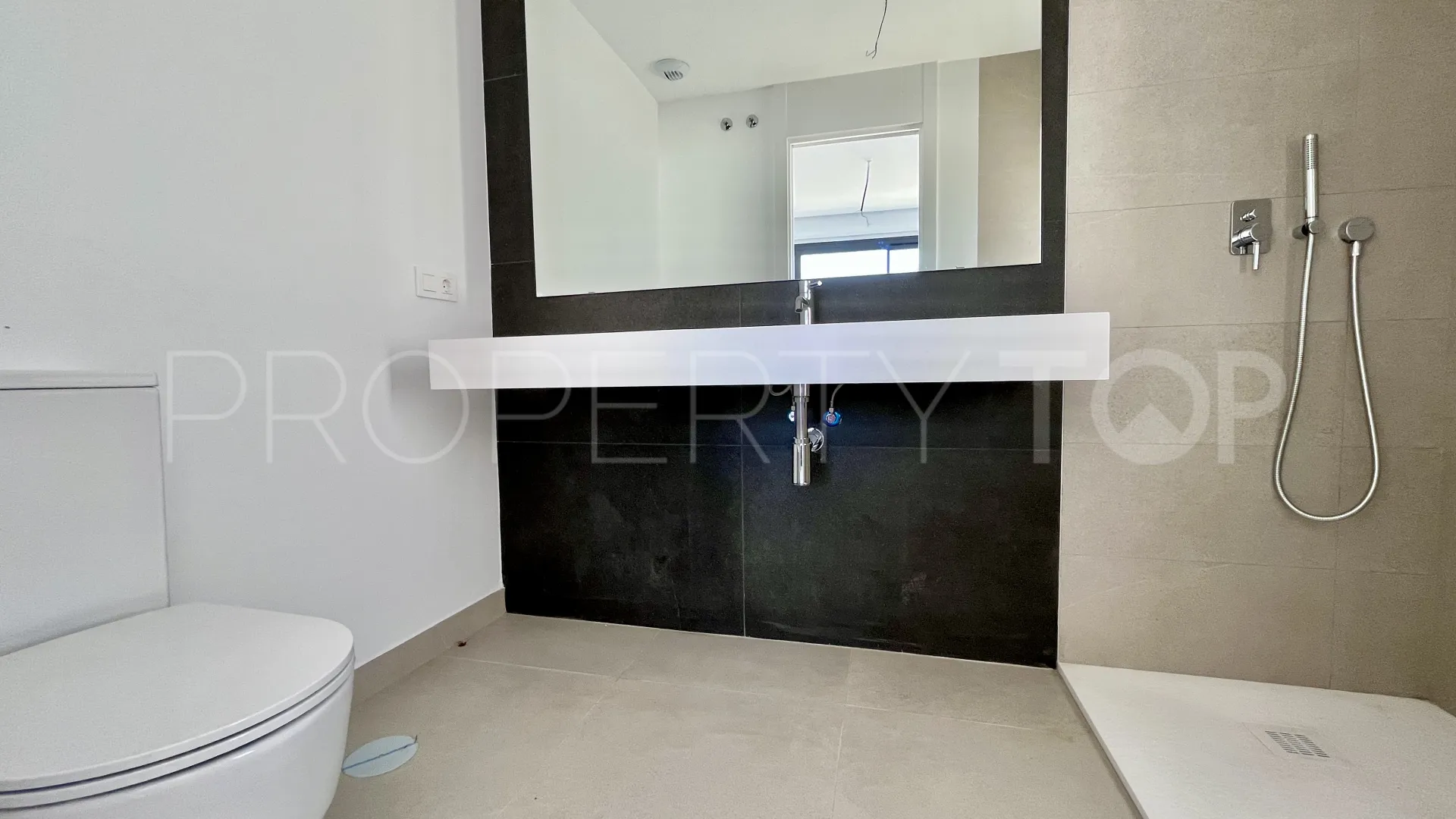 Se vende villa pareada en Serene Atalaya