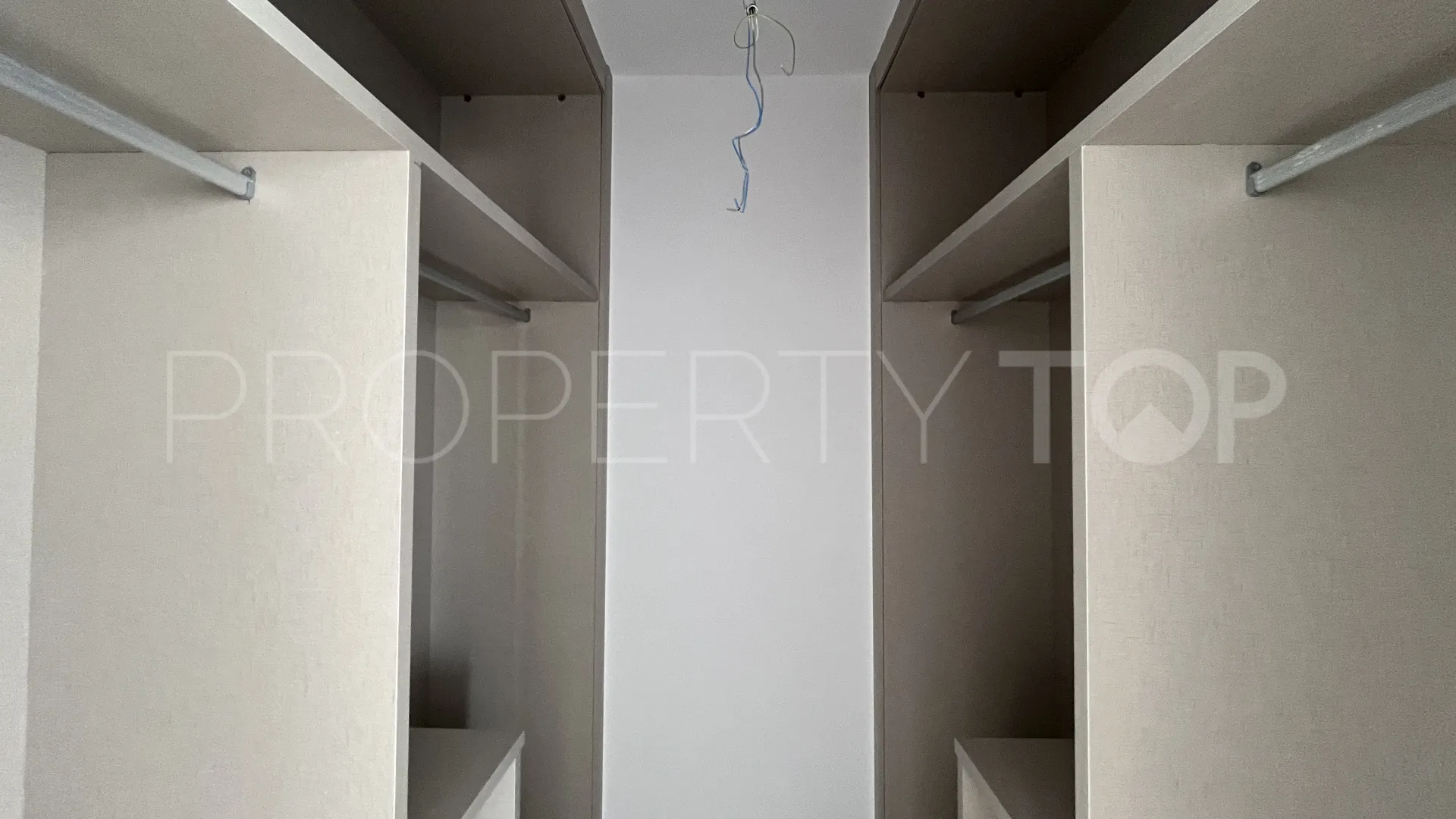 Se vende villa pareada en Serene Atalaya