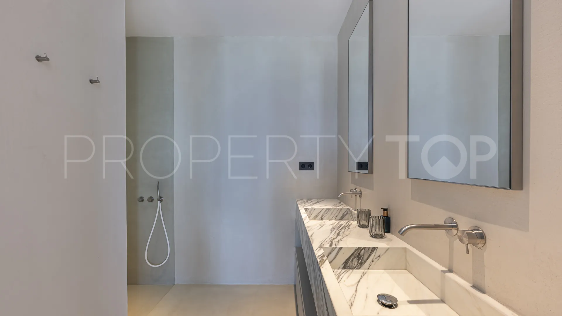 Byu Hills apartment for sale