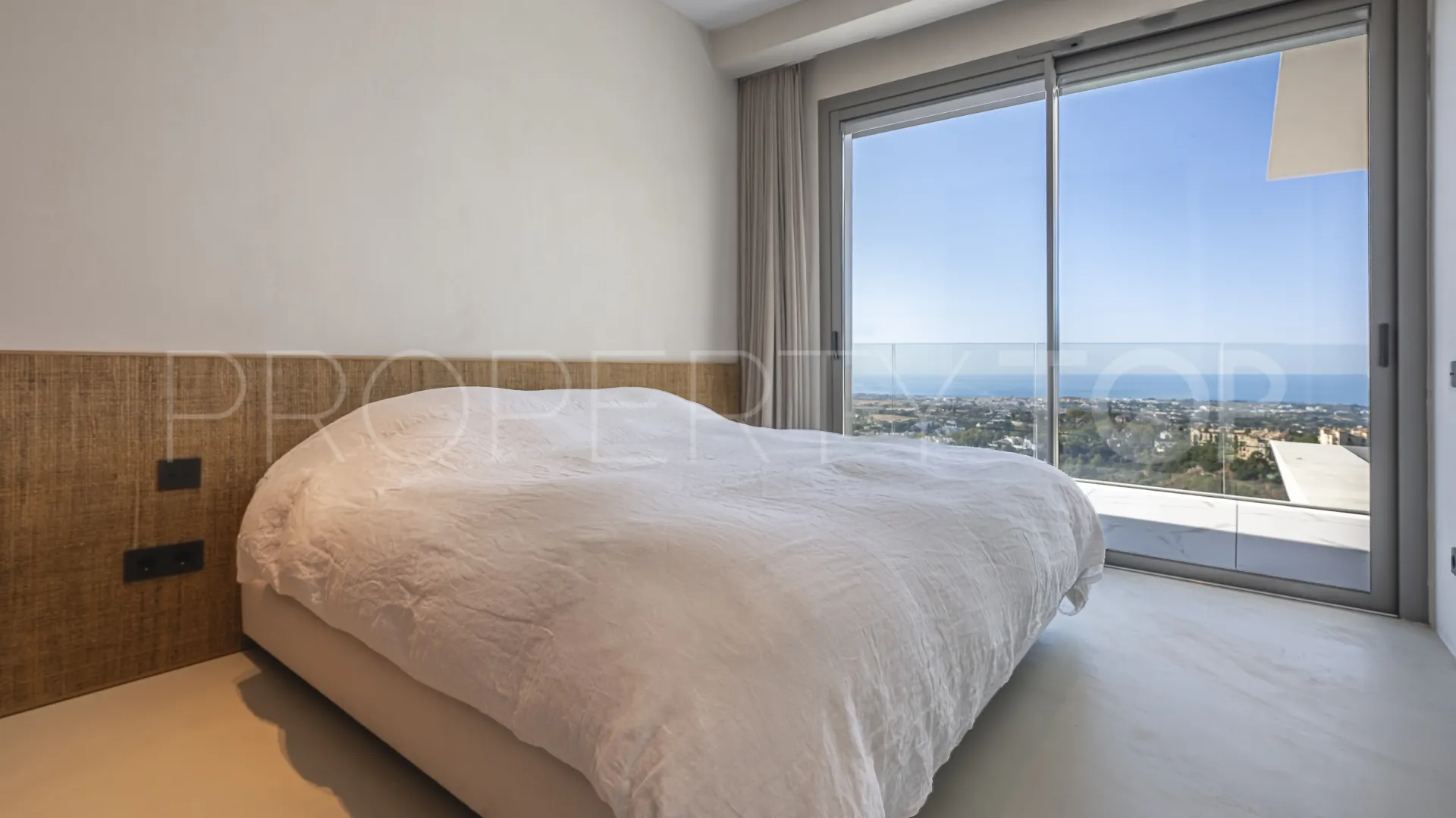 Byu Hills apartment for sale