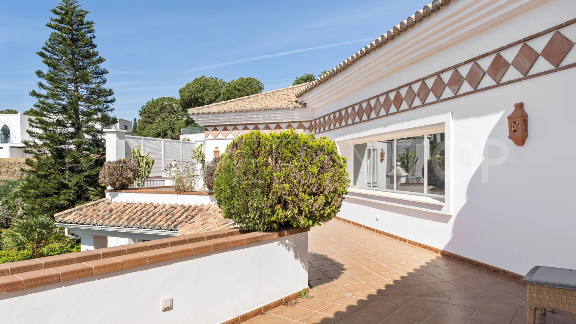 For sale villa in Paraiso Alto with 6 bedrooms