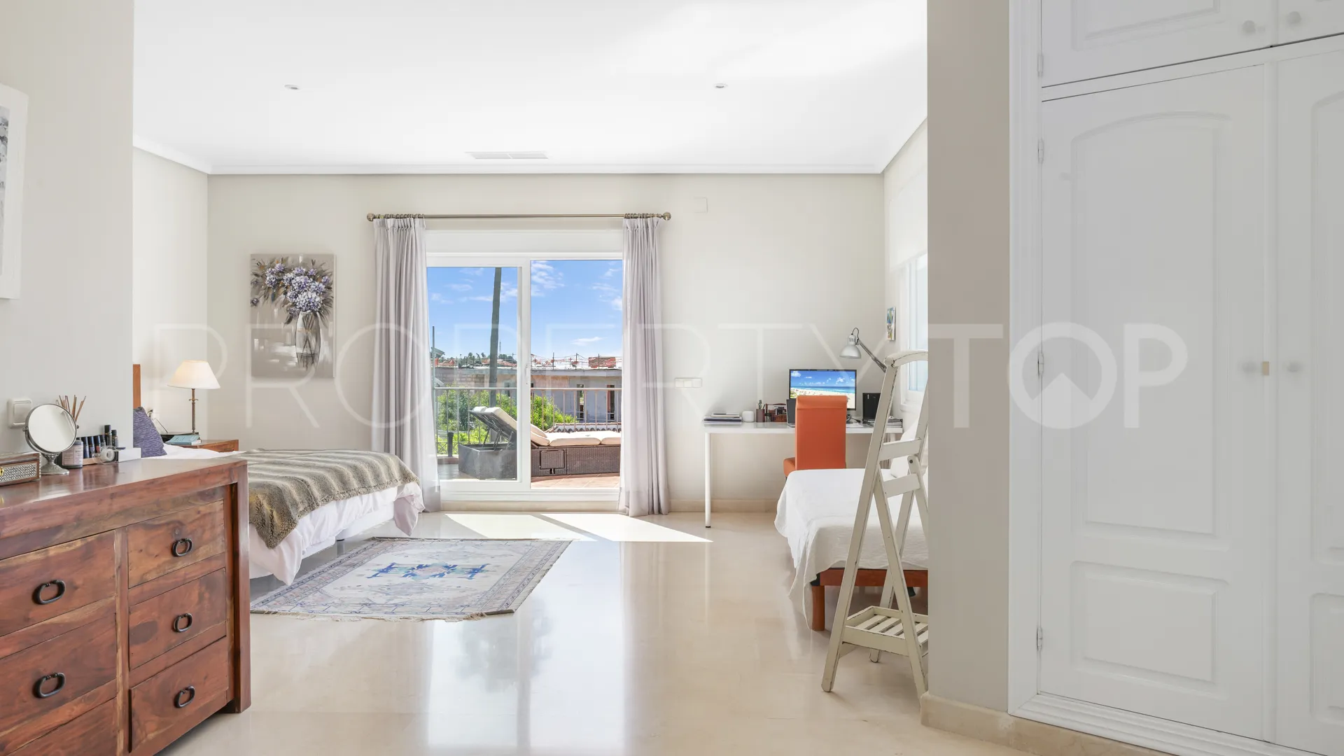 For sale villa in Paraiso Alto with 6 bedrooms