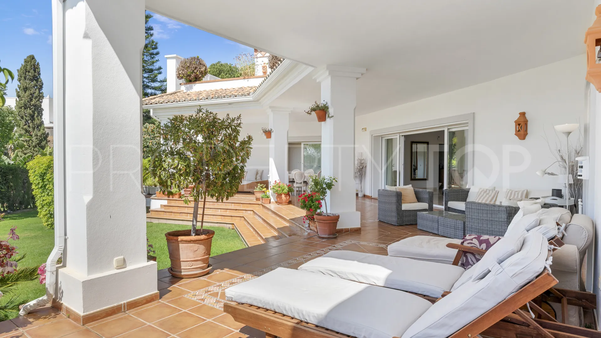 For sale villa in Paraiso Alto with 6 bedrooms